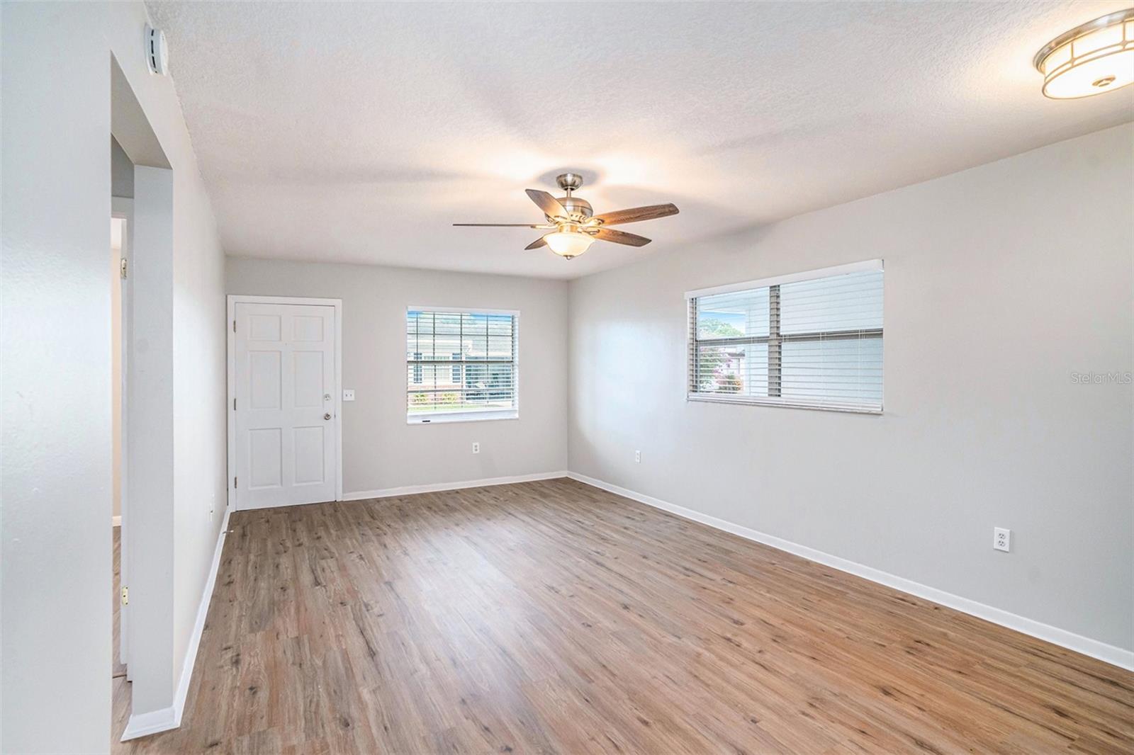 9917 DAFFODIL ST N, PINELLAS PARK, FL, 33782