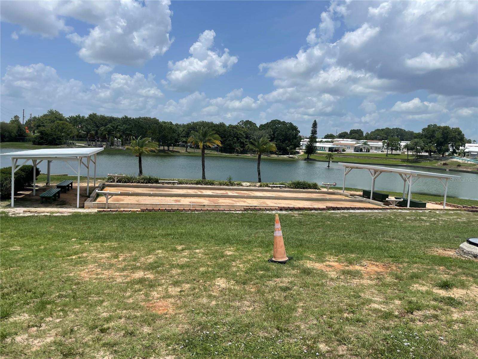 P4931085 Property Photo