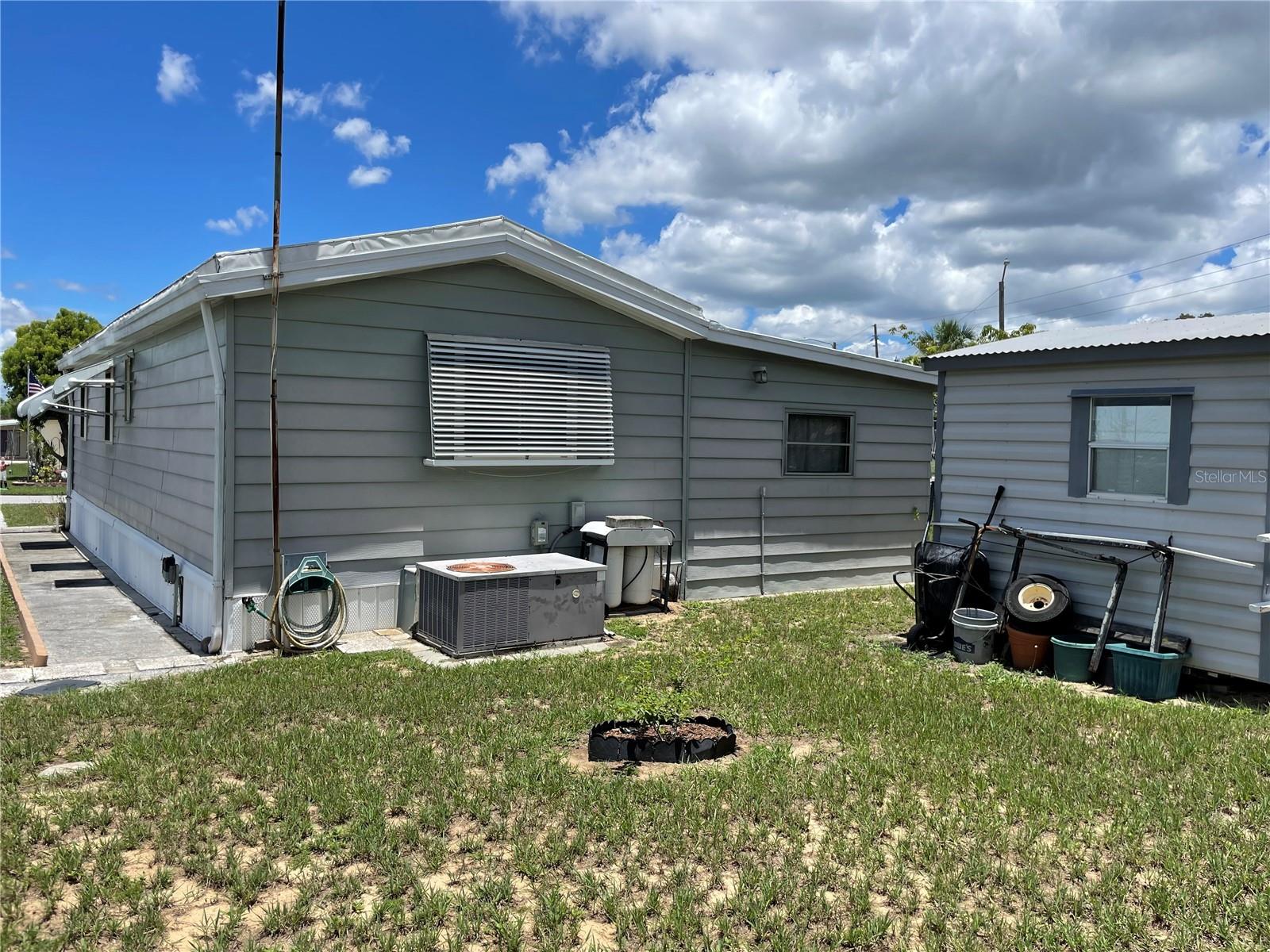 P4931085 Property Photo