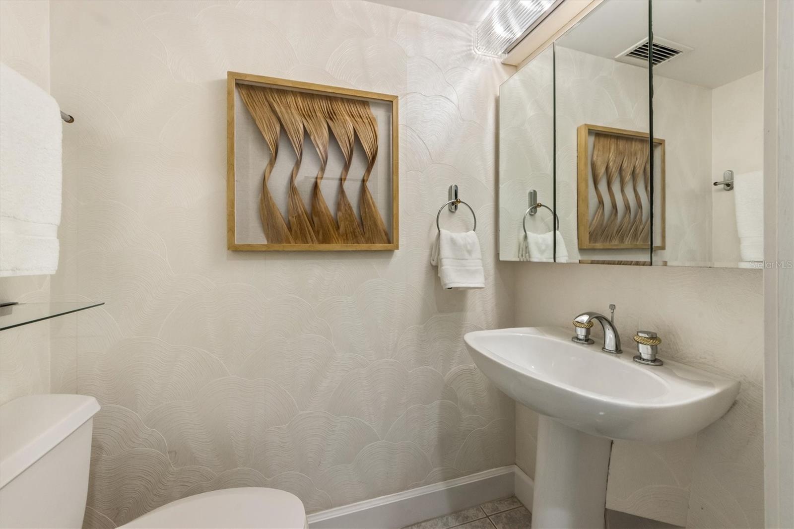 709 KEY ROYALE DR, HOLMES BEACH, FL, 34217