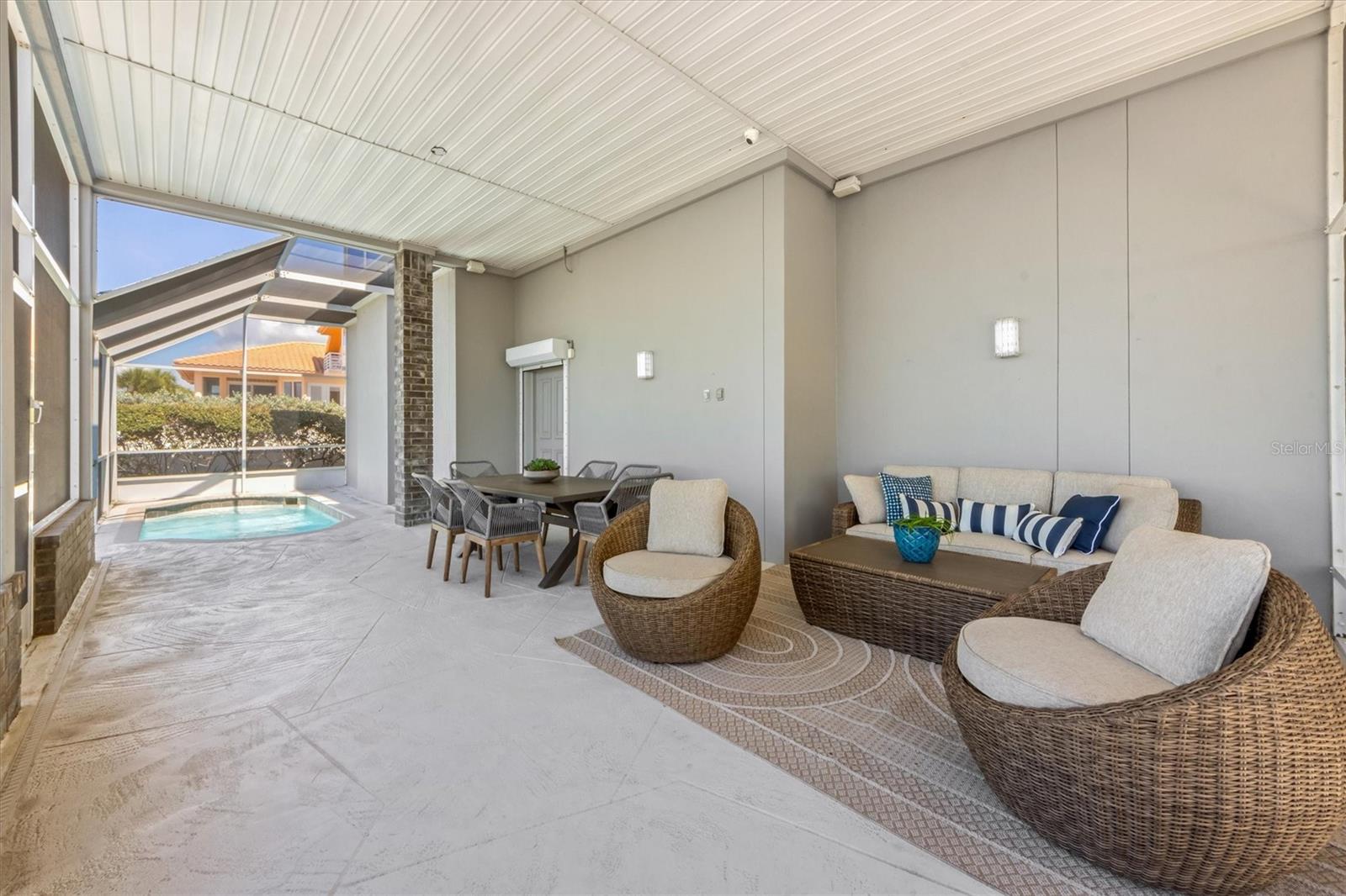 709 KEY ROYALE DR, HOLMES BEACH, FL, 34217