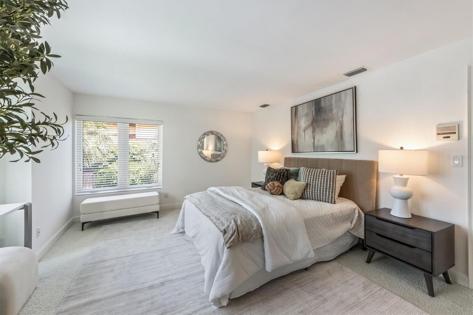 709 KEY ROYALE DR, HOLMES BEACH, FL, 34217