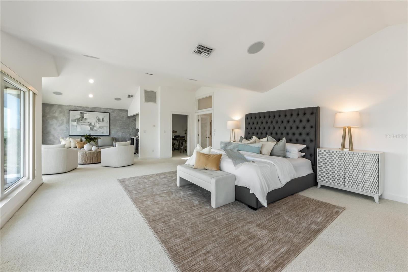 709 KEY ROYALE DR, HOLMES BEACH, FL, 34217