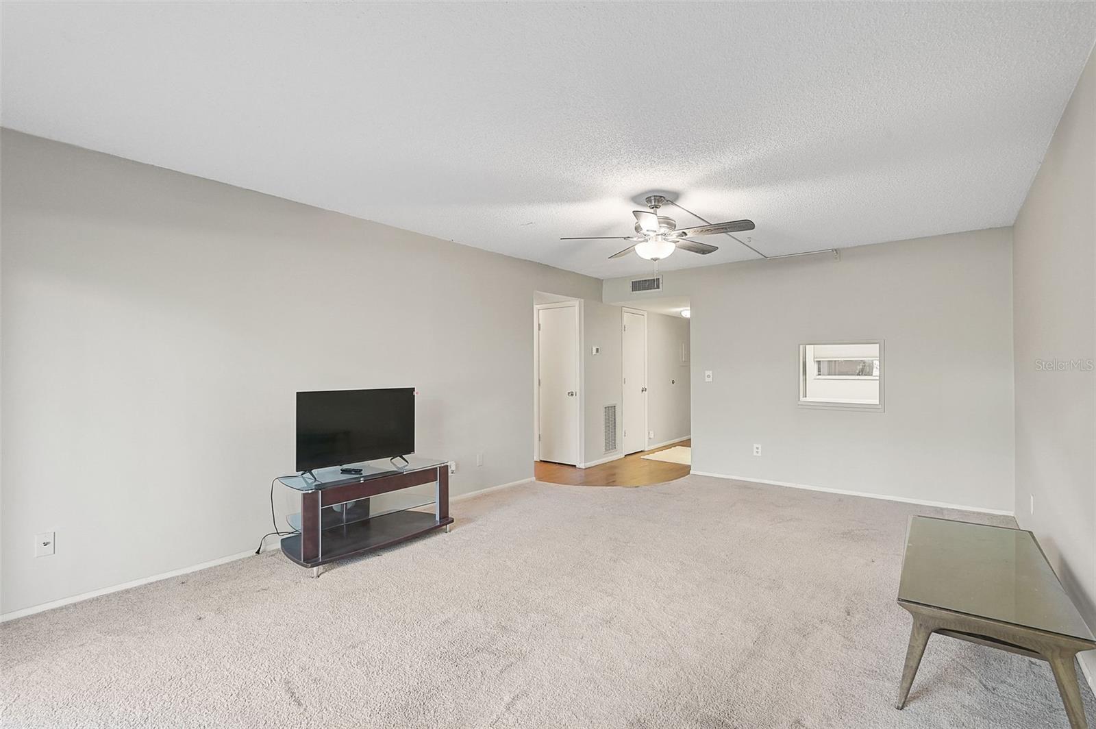 1540 GLEN OAKS DR E #B122, SARASOTA, FL, 34232