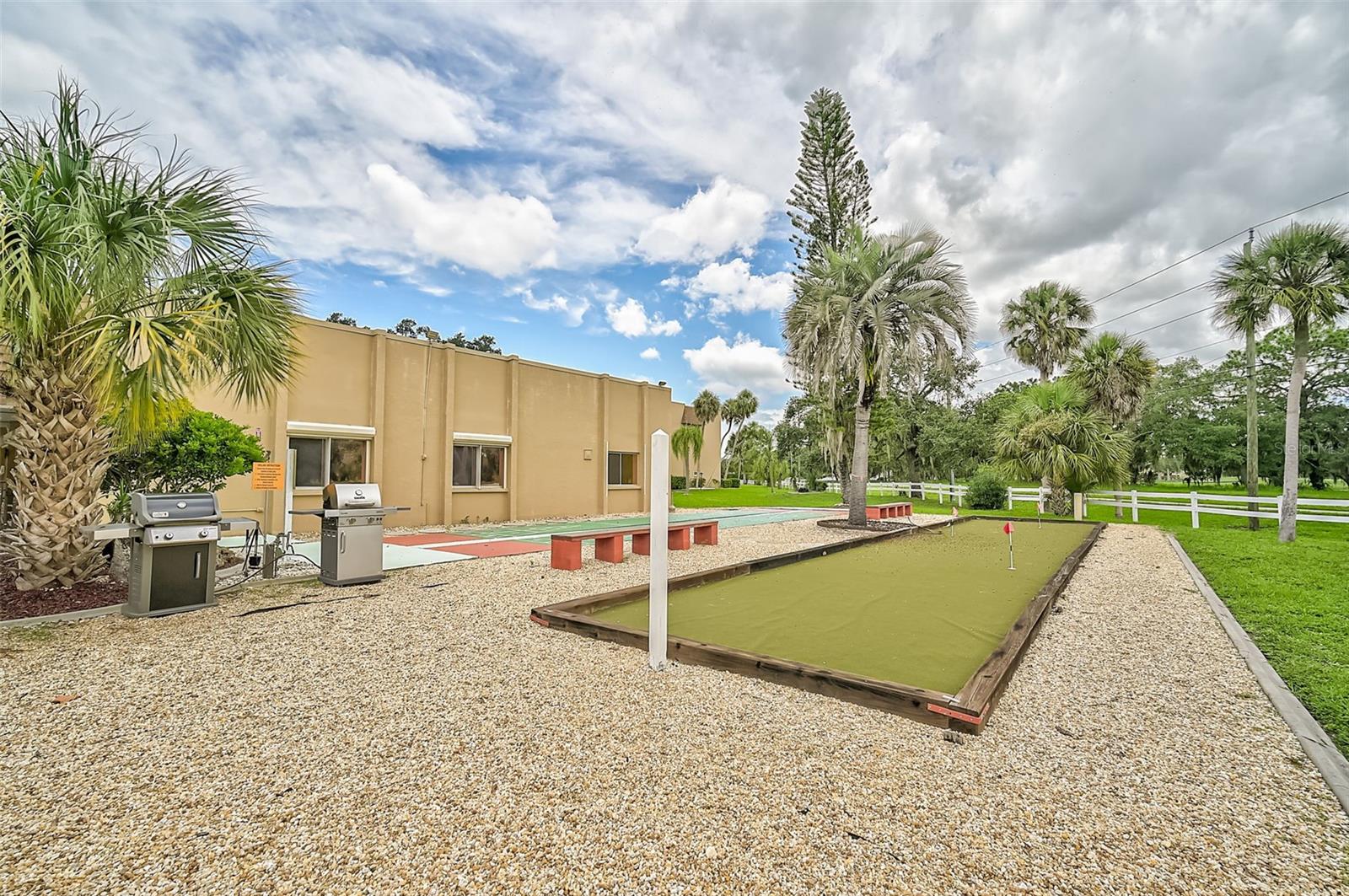 1540 GLEN OAKS DR E #B122, SARASOTA, FL, 34232