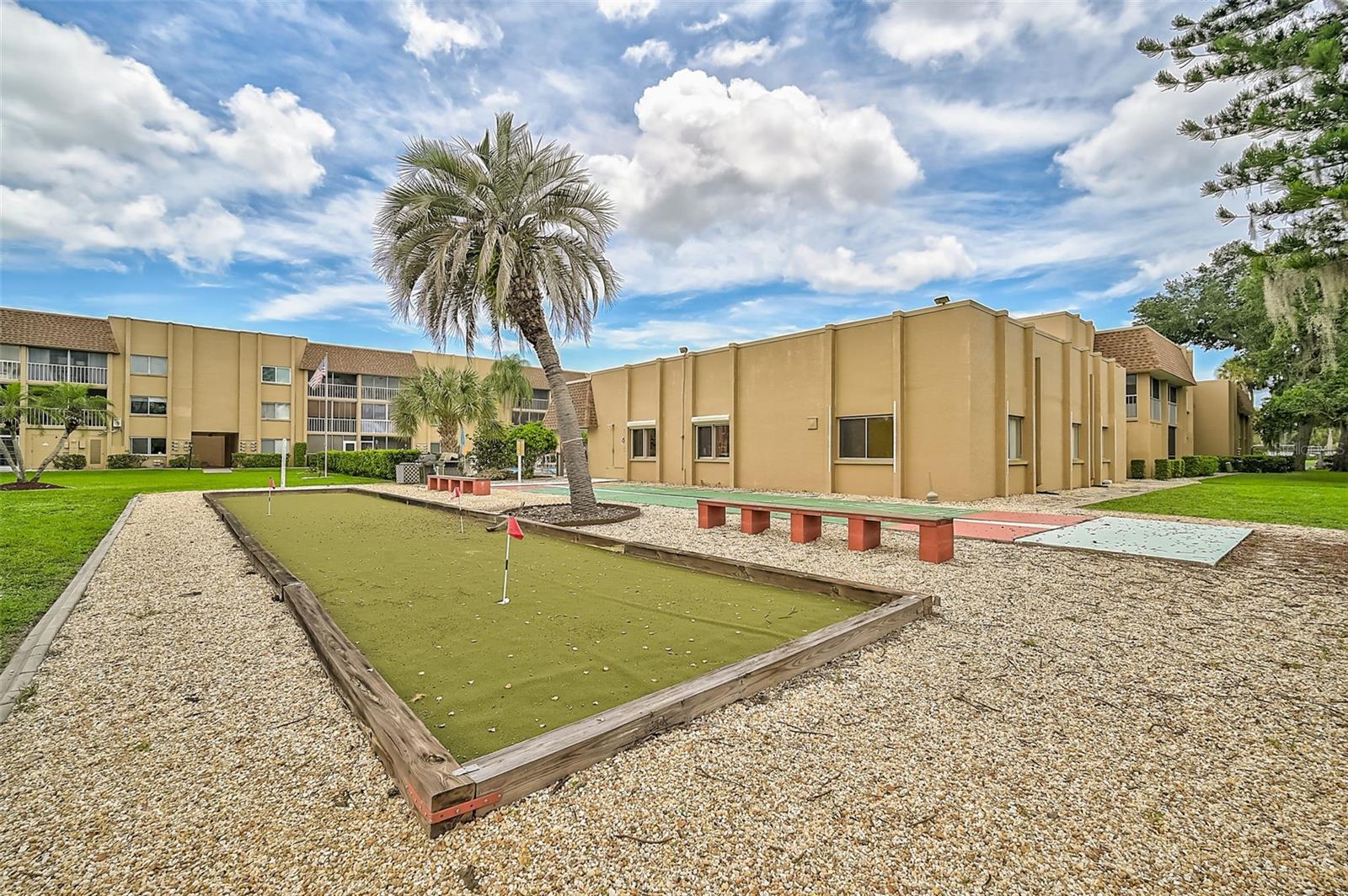 1540 GLEN OAKS DR E #B122, SARASOTA, FL, 34232