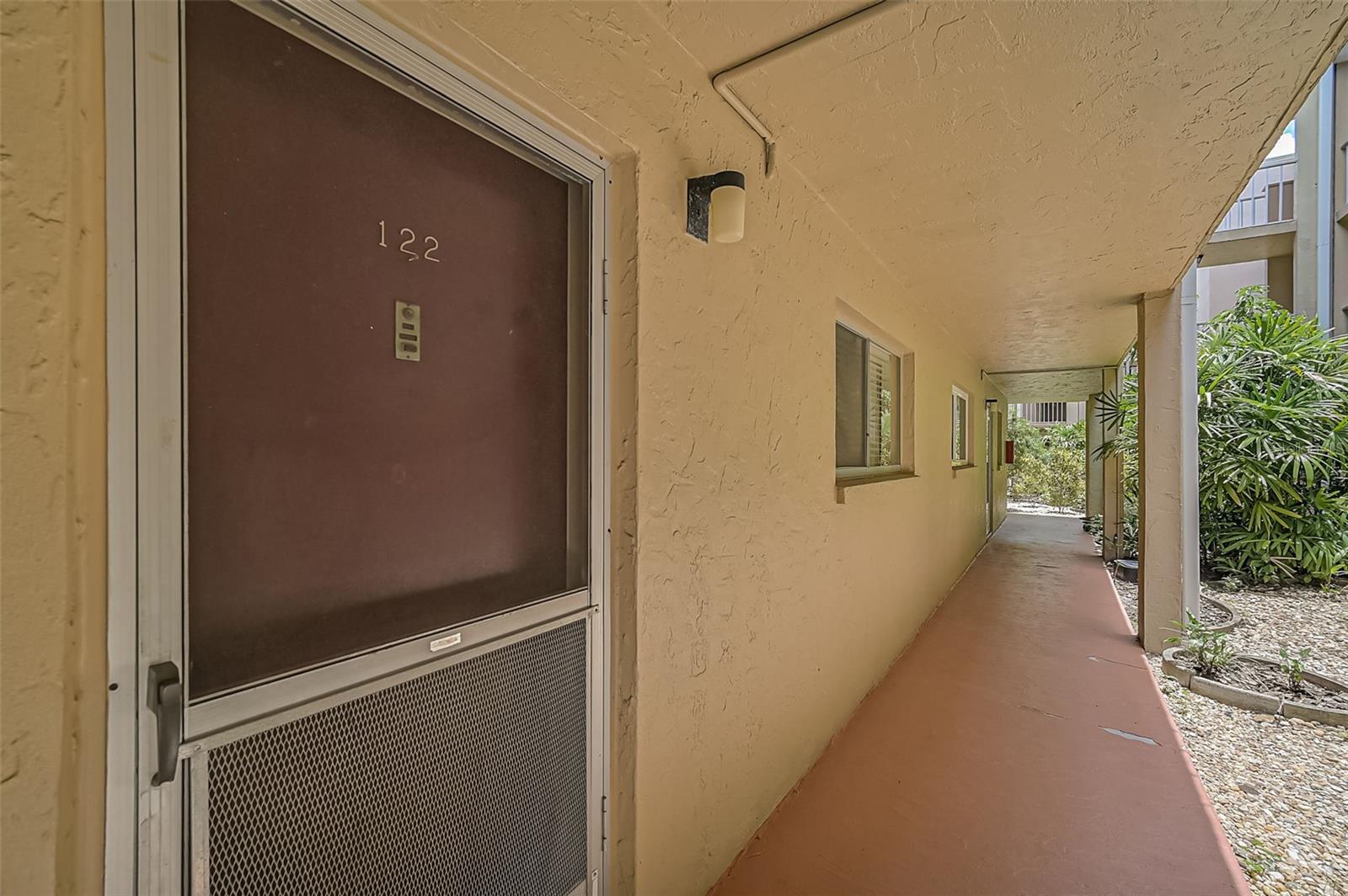 1540 GLEN OAKS DR E #B122, SARASOTA, FL, 34232