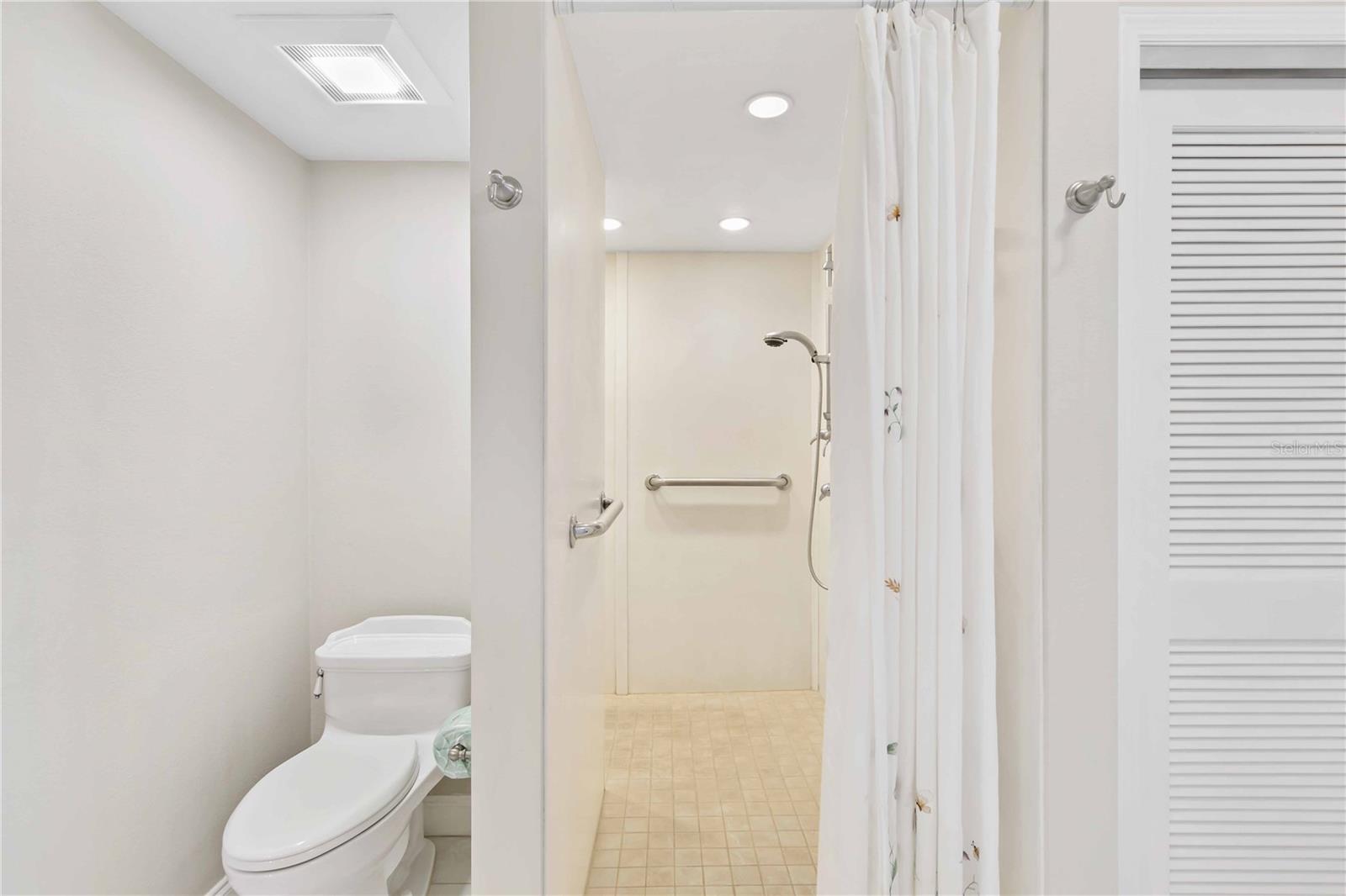 6480 MIDNIGHT PASS RD #503, SARASOTA, FL, 34242