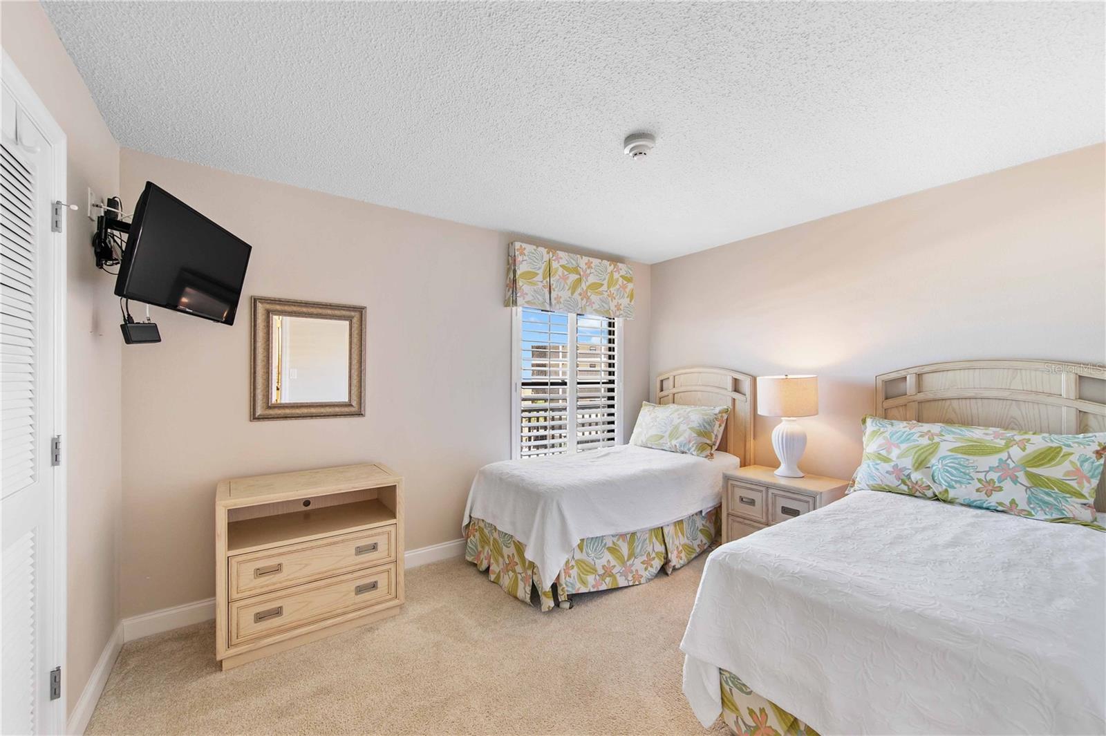 6480 MIDNIGHT PASS RD #503, SARASOTA, FL, 34242