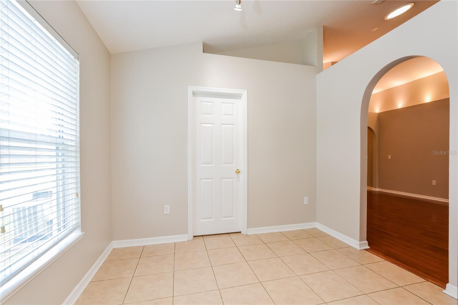 31817 SUNPARK CIR, LEESBURG, FL, 34748