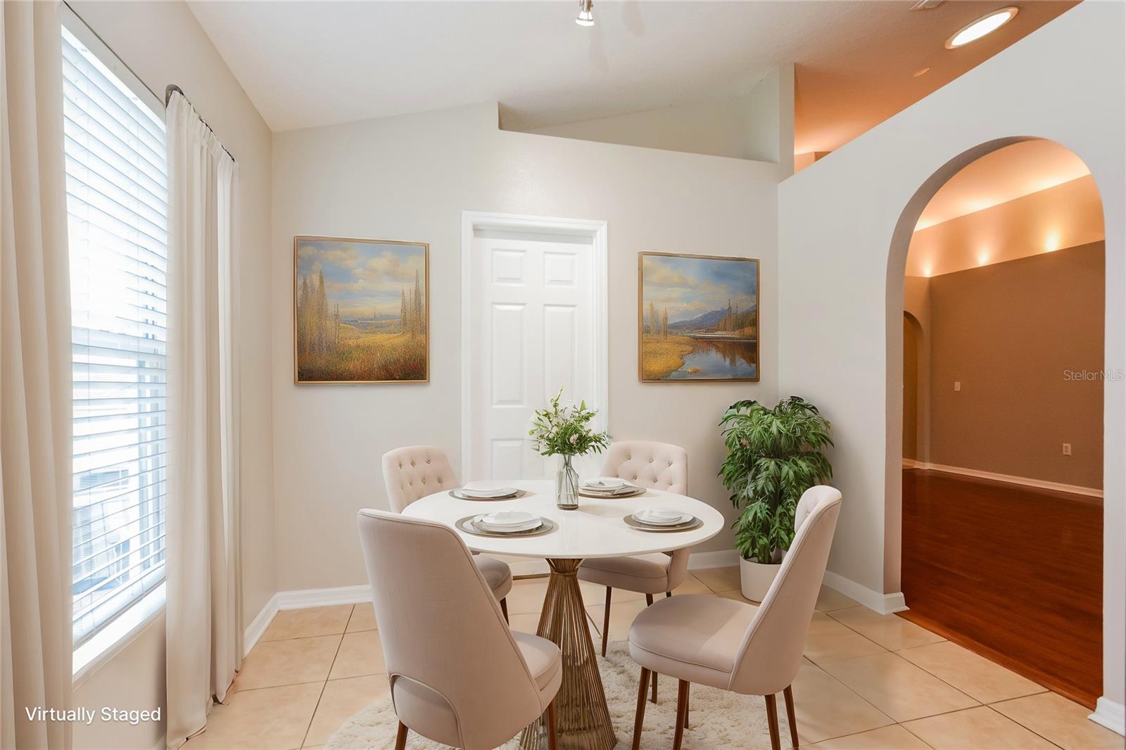 31817 SUNPARK CIR, LEESBURG, FL, 34748