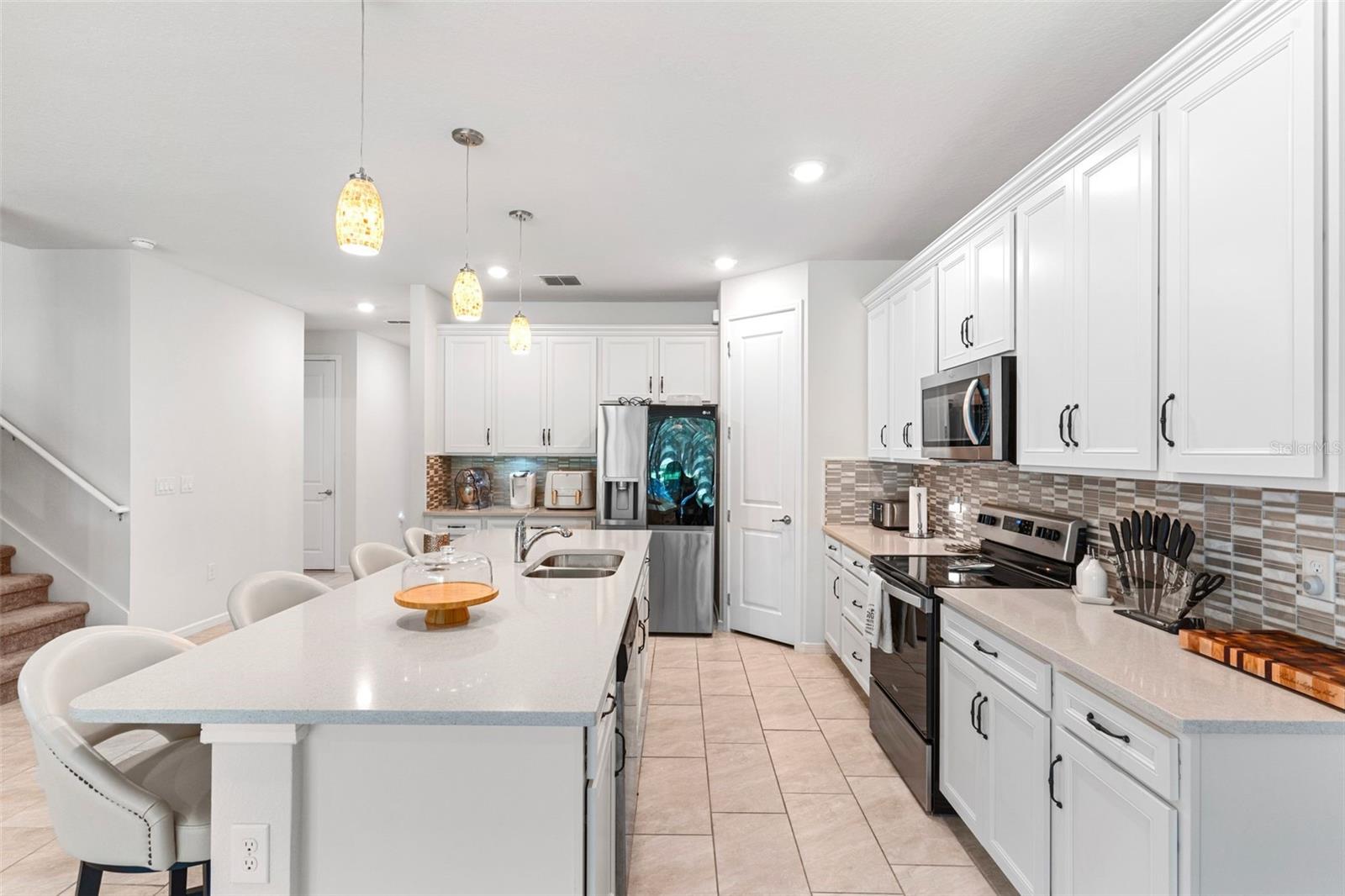 6248 BRADFORD WOODS DR, ZEPHYRHILLS, FL, 33542