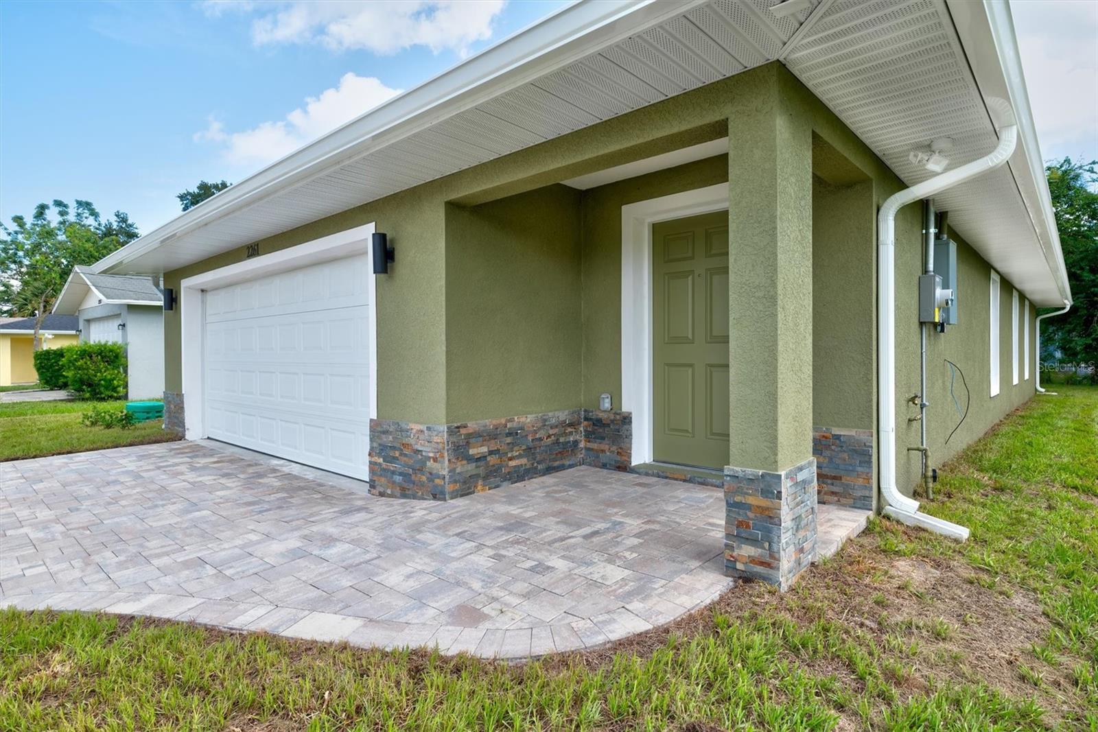 2261 GREENWAY ST, SANFORD, FL, 32771