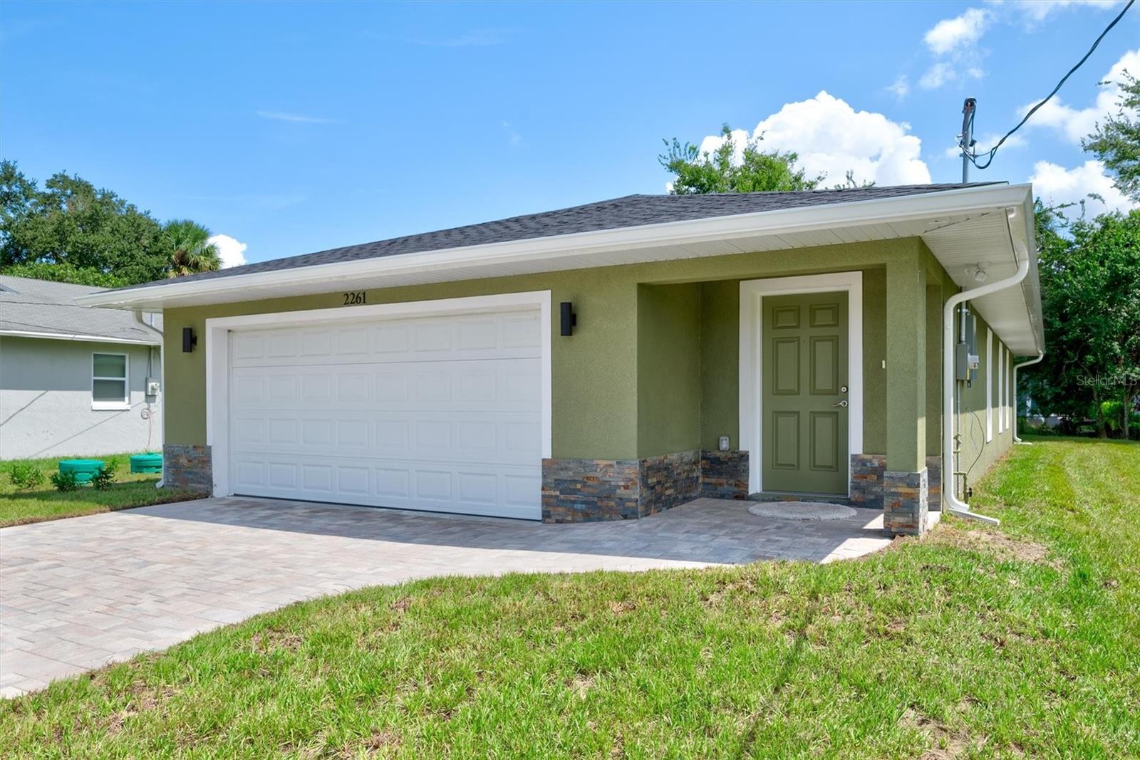 2261 GREENWAY ST, SANFORD, FL, 32771
