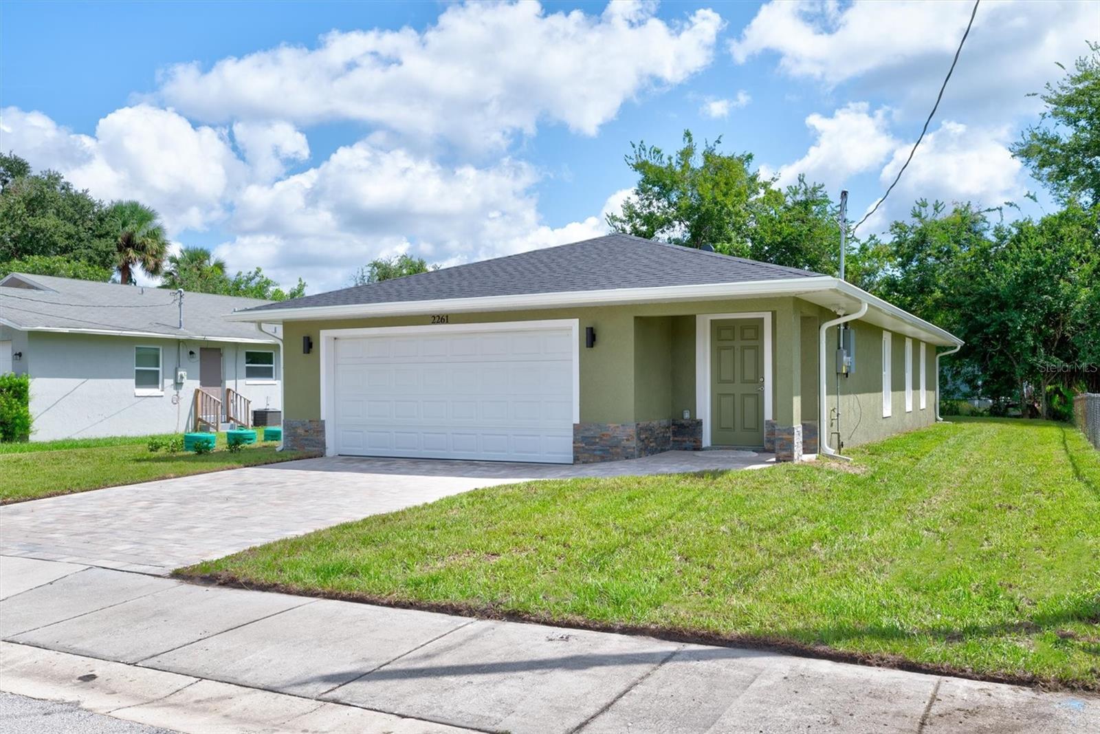 2261 GREENWAY ST, SANFORD, FL, 32771