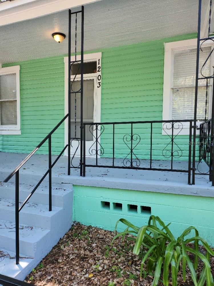 1203 E 15TH AVE, TAMPA, FL, 33605