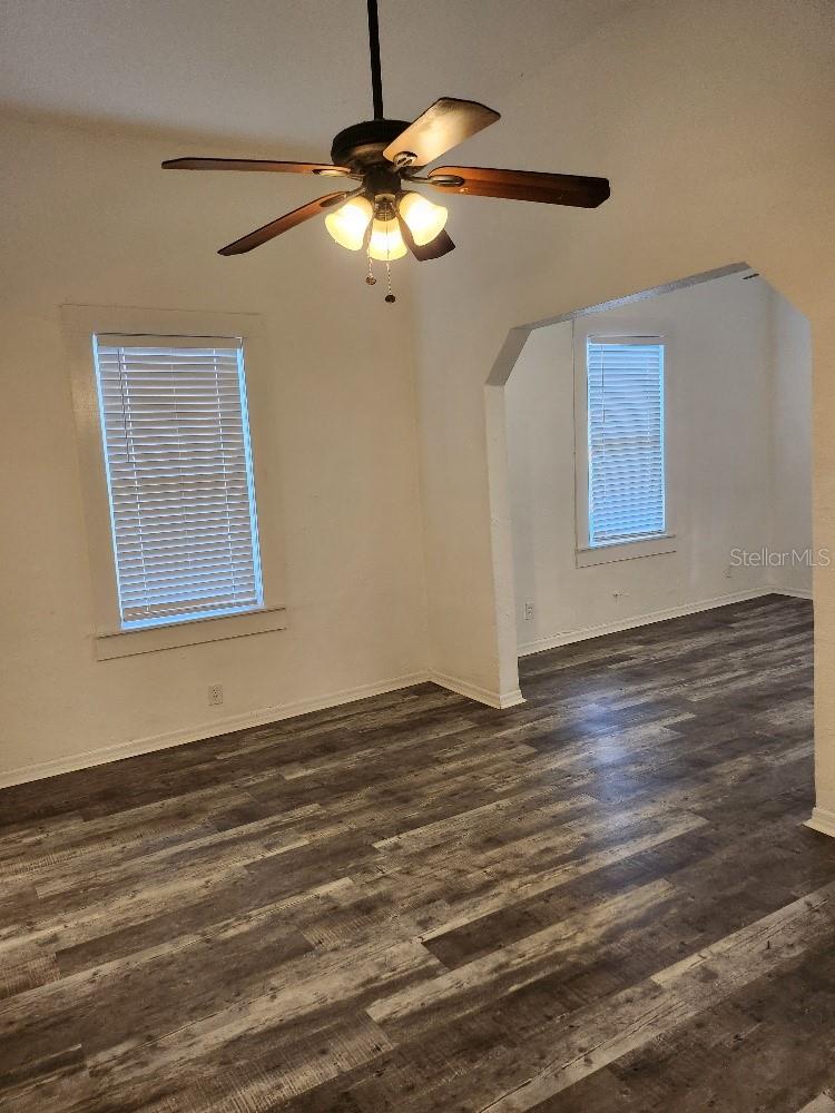 1203 E 15TH AVE, TAMPA, FL, 33605
