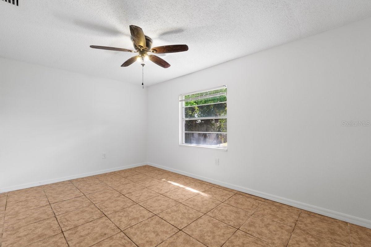 2232 CRYSTAL GROVE LN, LAKELAND, FL, 33801