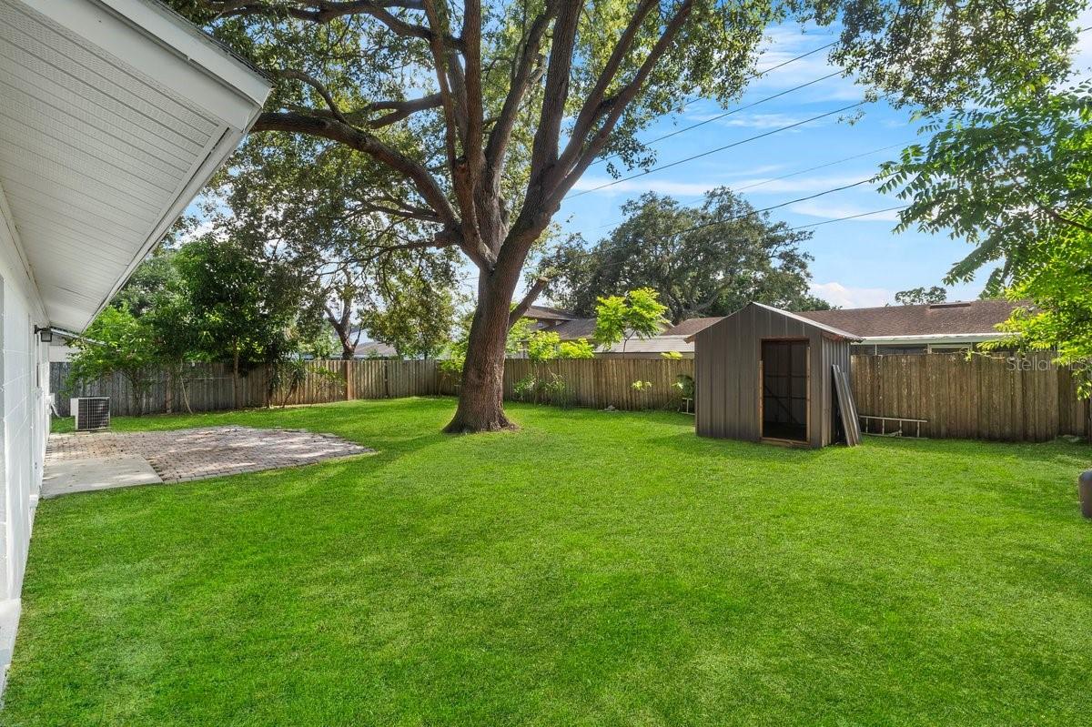 2232 CRYSTAL GROVE LN, LAKELAND, FL, 33801