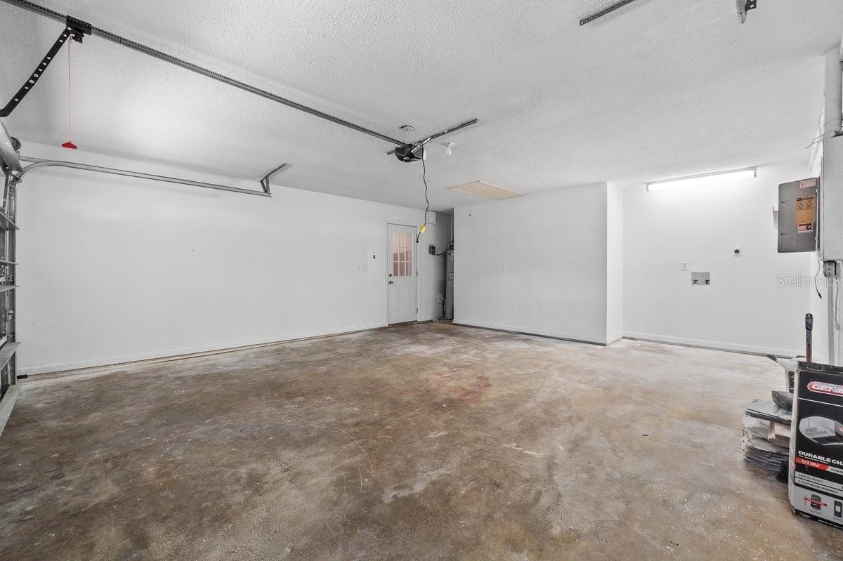 2232 CRYSTAL GROVE LN, LAKELAND, FL, 33801