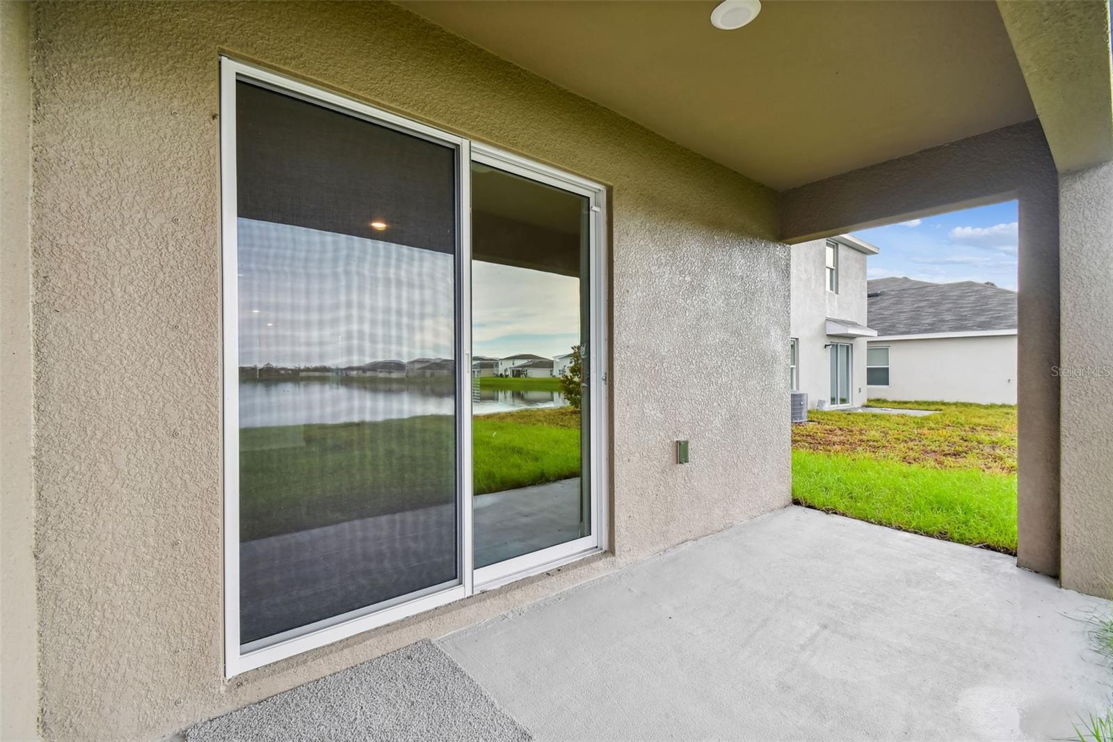 5552 LOGAN CAVE AVE, WIMAUMA, FL, 33598