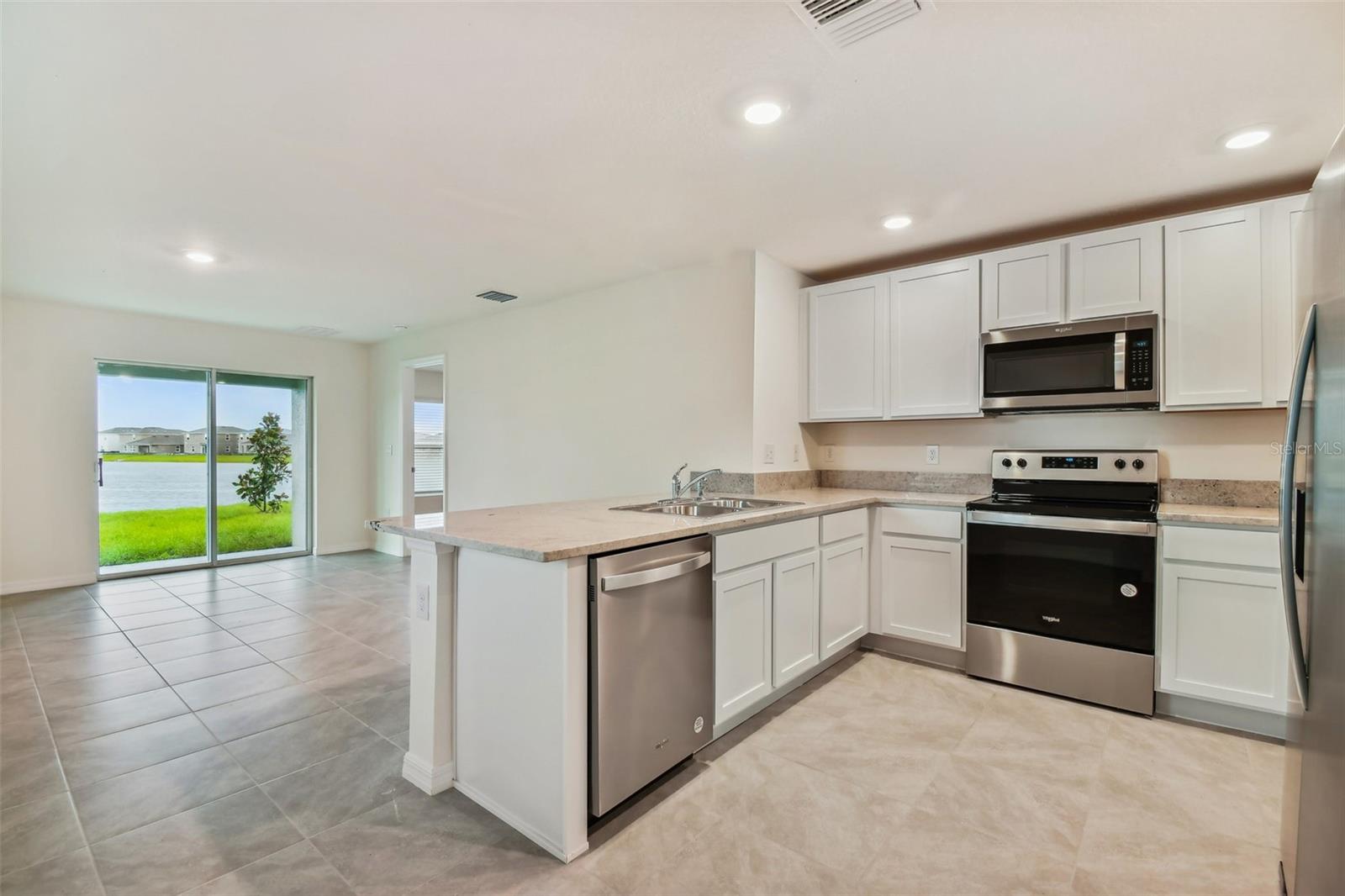 5552 LOGAN CAVE AVE, WIMAUMA, FL, 33598