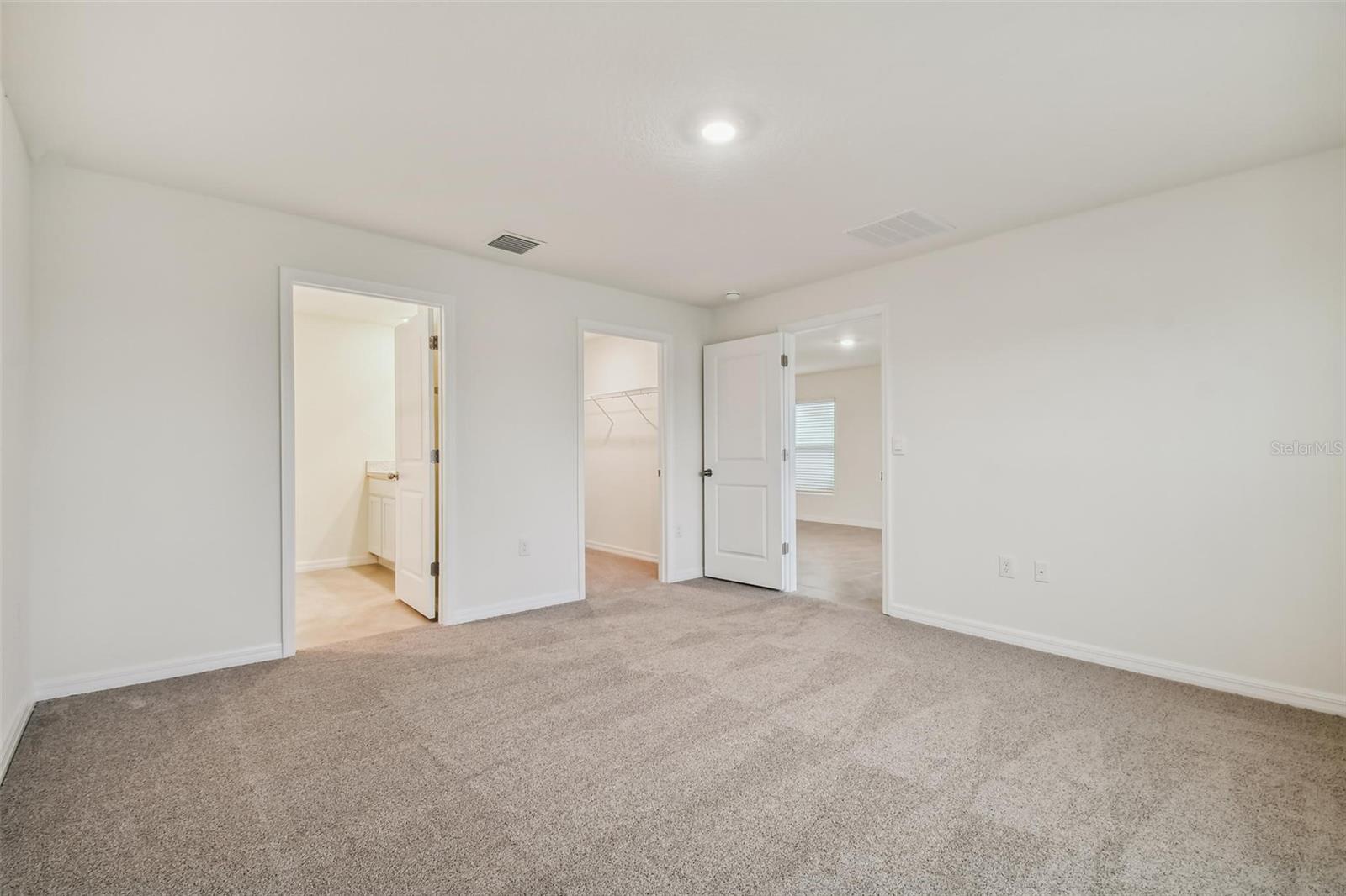 5552 LOGAN CAVE AVE, WIMAUMA, FL, 33598