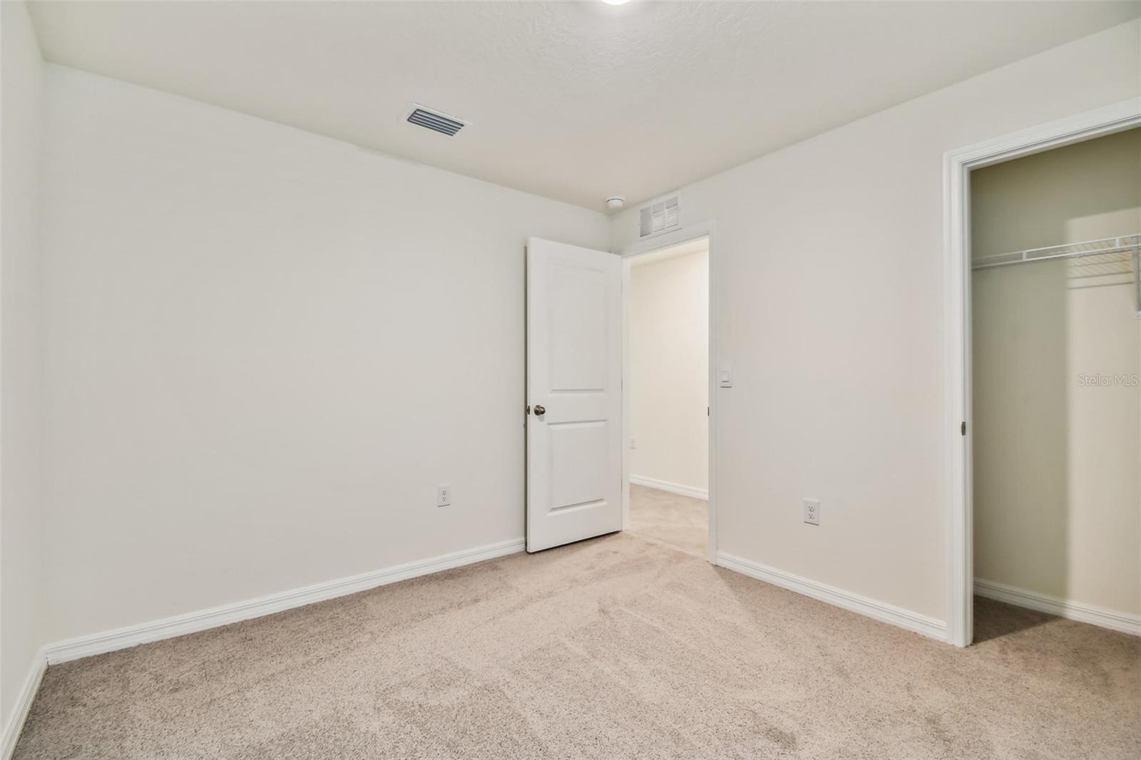 5552 LOGAN CAVE AVE, WIMAUMA, FL, 33598