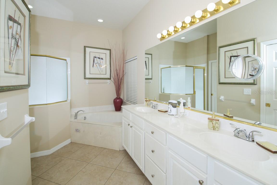 5135 HIGHBURY CIR, SARASOTA, FL, 34238