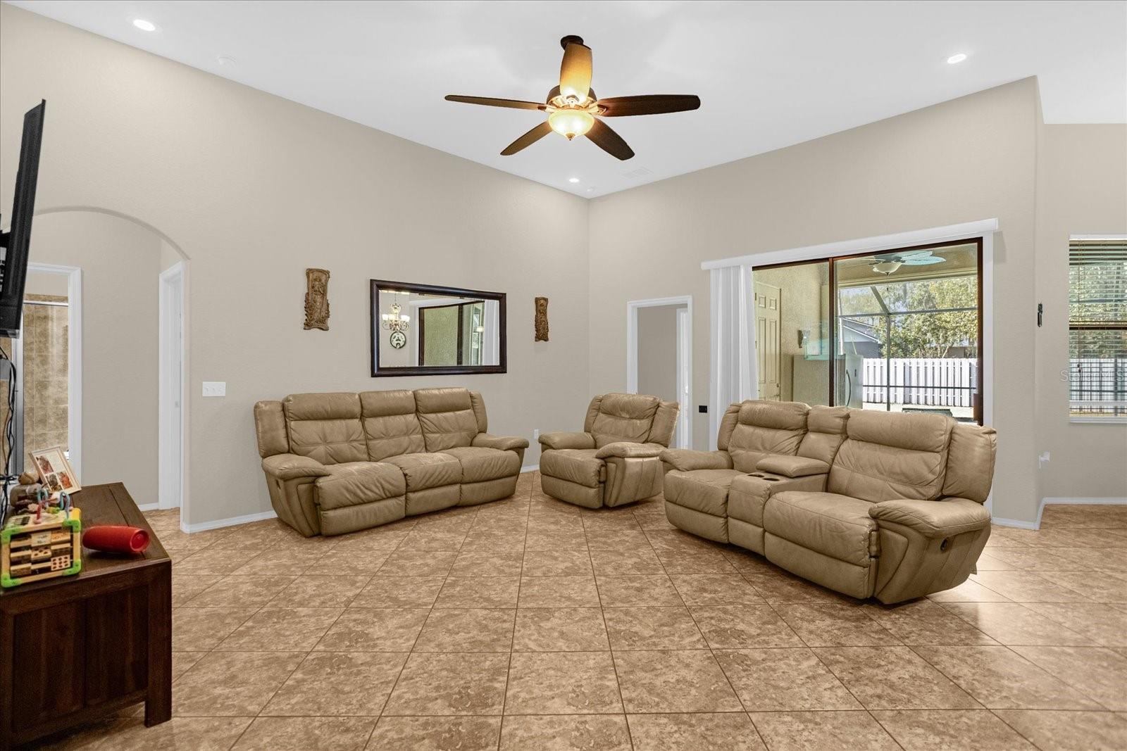 6924 AKASH LN, LAKELAND, FL, 33810