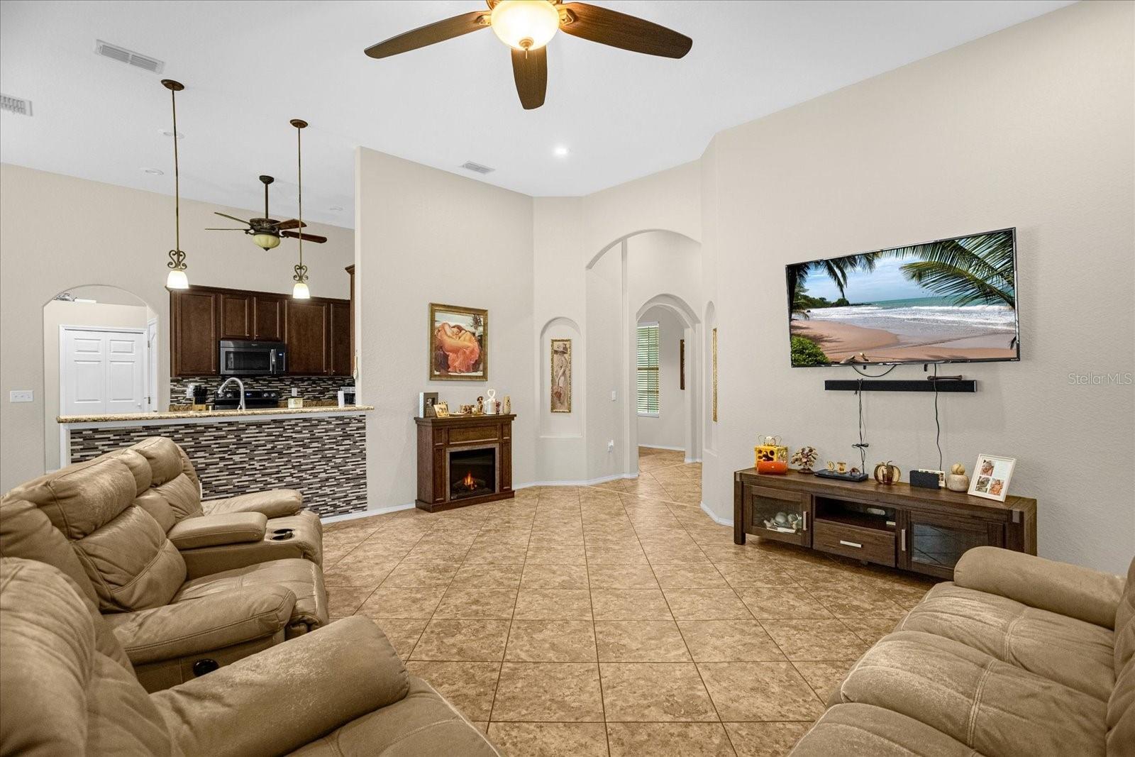 6924 AKASH LN, LAKELAND, FL, 33810