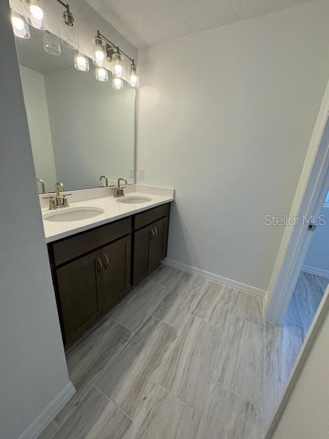 27484 BLACK KITE AVE, HOWEY IN THE HILLS, FL, 34737