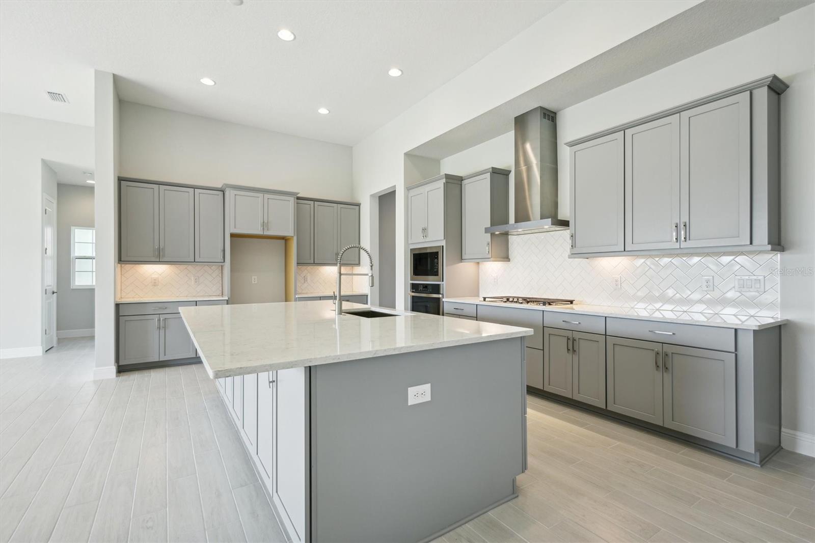 13142 HOMESTEAD LN, PARRISH, FL, 34219