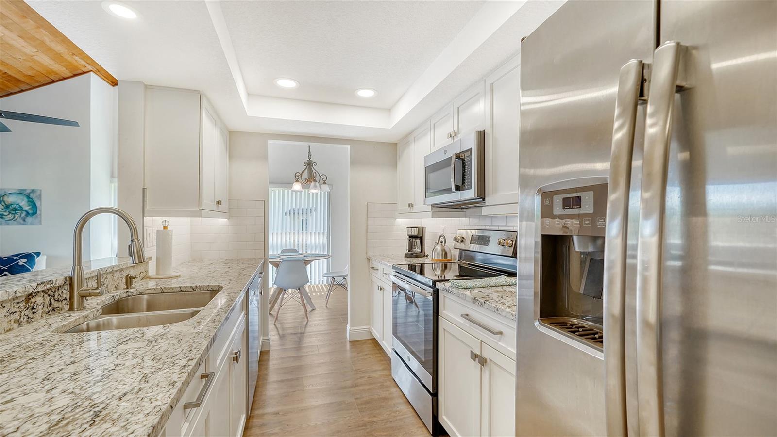 3017 WILLOW GRN #18, SARASOTA, FL, 34235