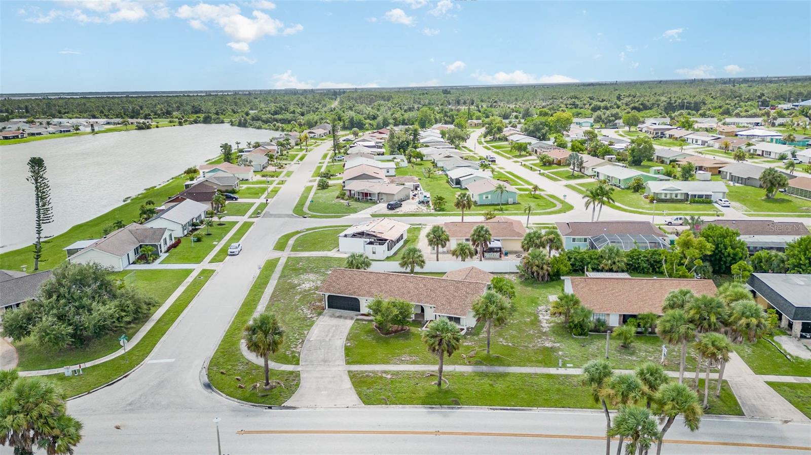 6512 COLISEUM BLVD, PORT CHARLOTTE, FL, 33981