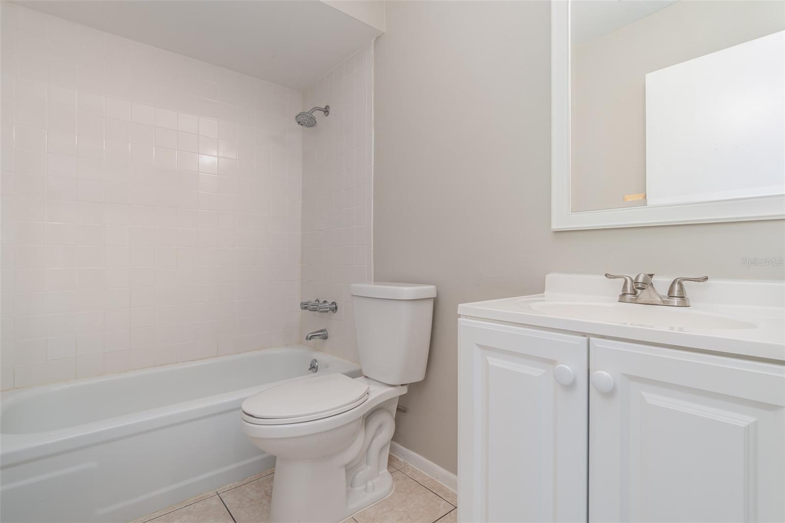6512 COLISEUM BLVD, PORT CHARLOTTE, FL, 33981