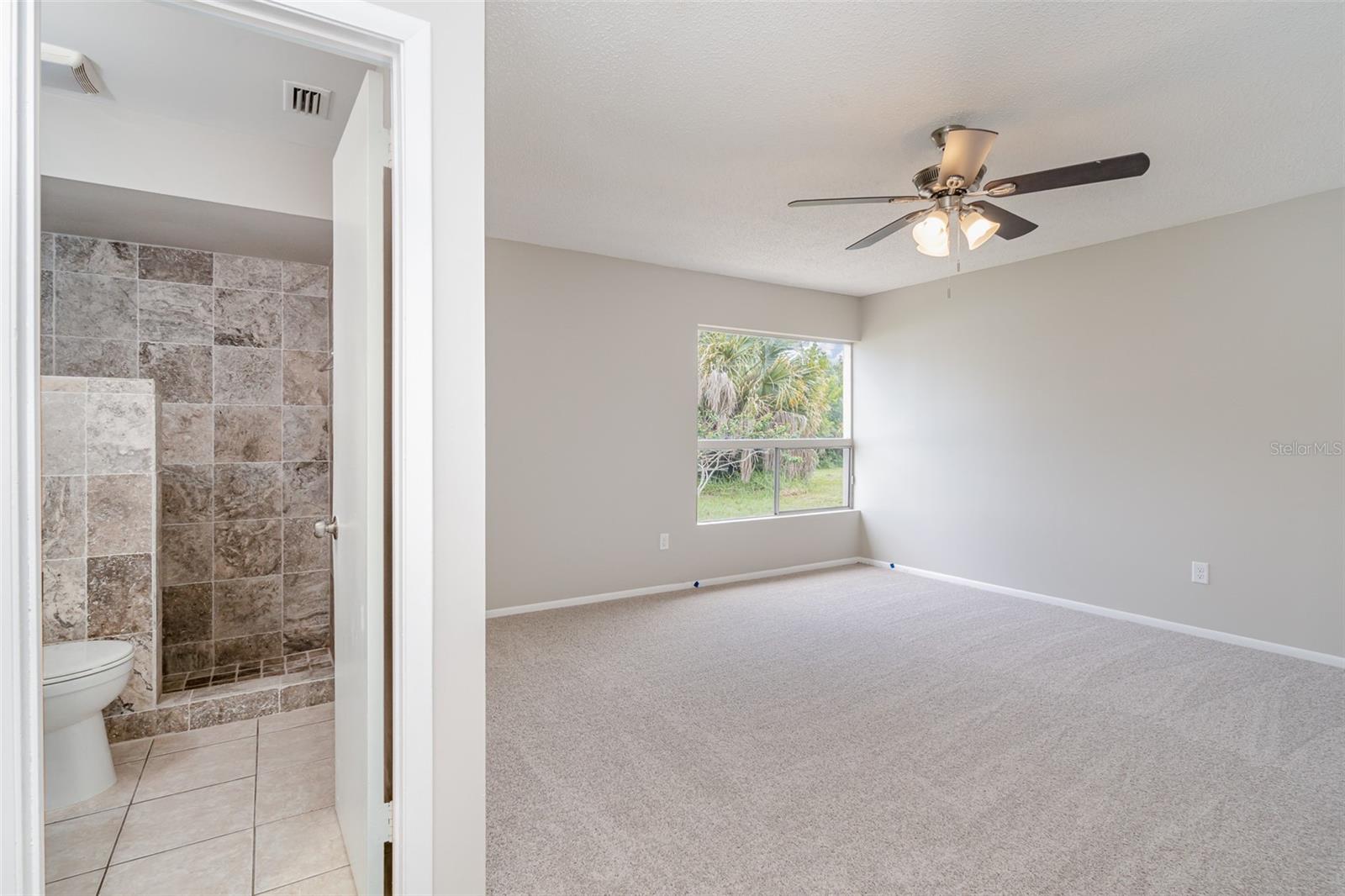 6512 COLISEUM BLVD, PORT CHARLOTTE, FL, 33981