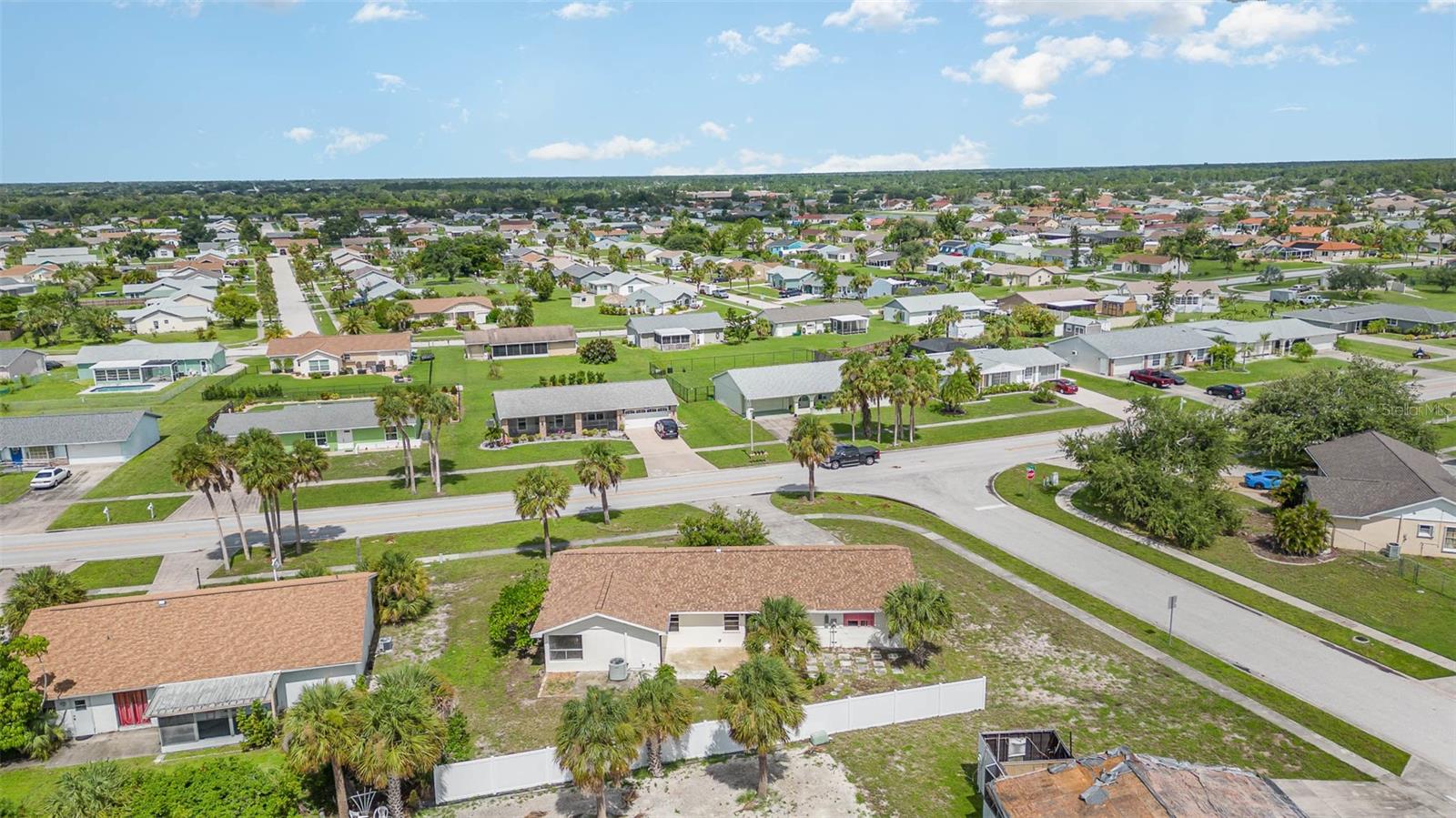 6512 COLISEUM BLVD, PORT CHARLOTTE, FL, 33981