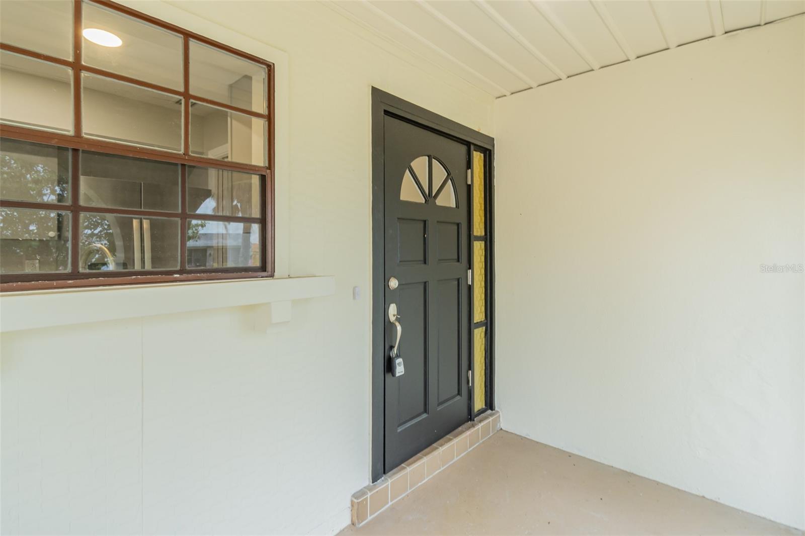 6512 COLISEUM BLVD, PORT CHARLOTTE, FL, 33981