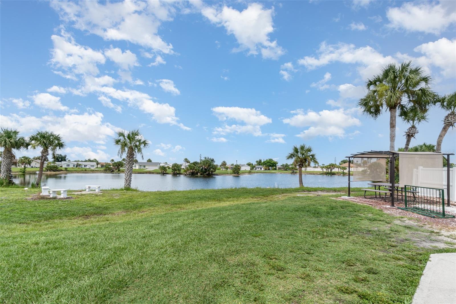 6512 COLISEUM BLVD, PORT CHARLOTTE, FL, 33981