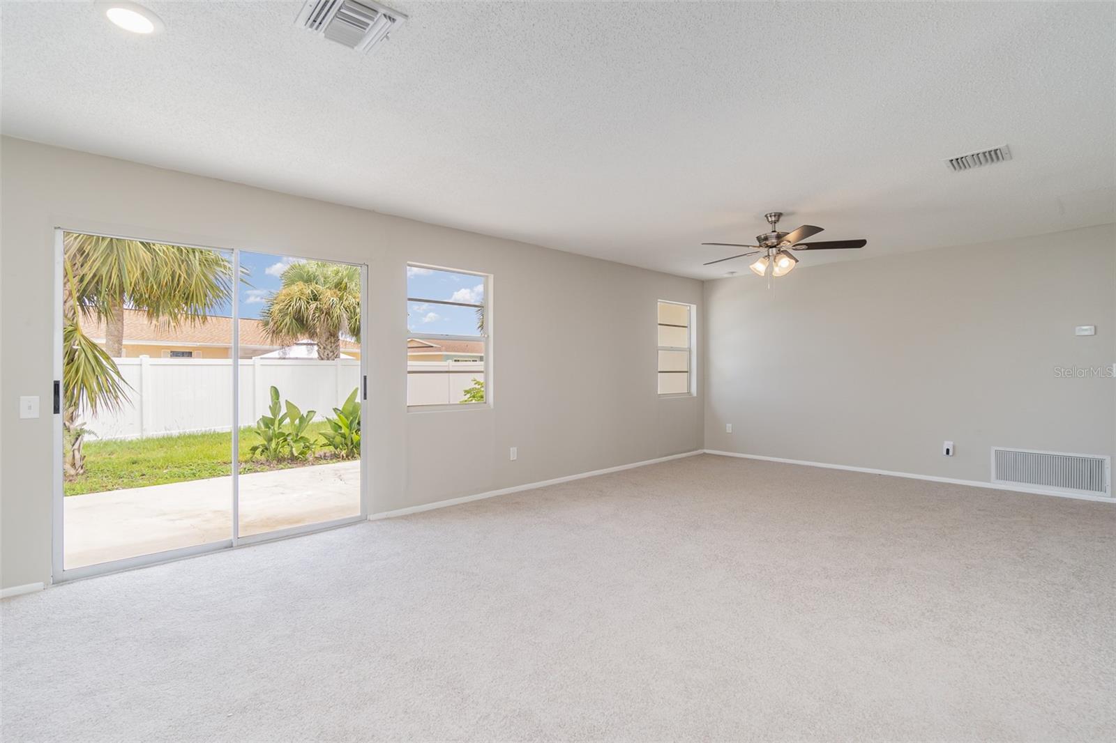 6512 COLISEUM BLVD, PORT CHARLOTTE, FL, 33981