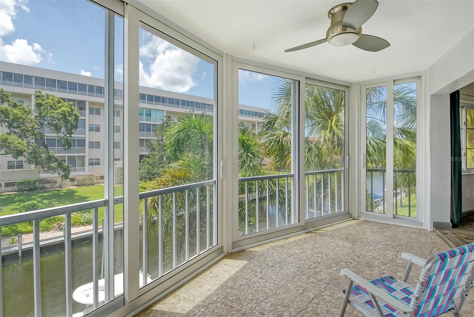 1350 N PORTOFINO DR #310, SARASOTA, FL, 34242