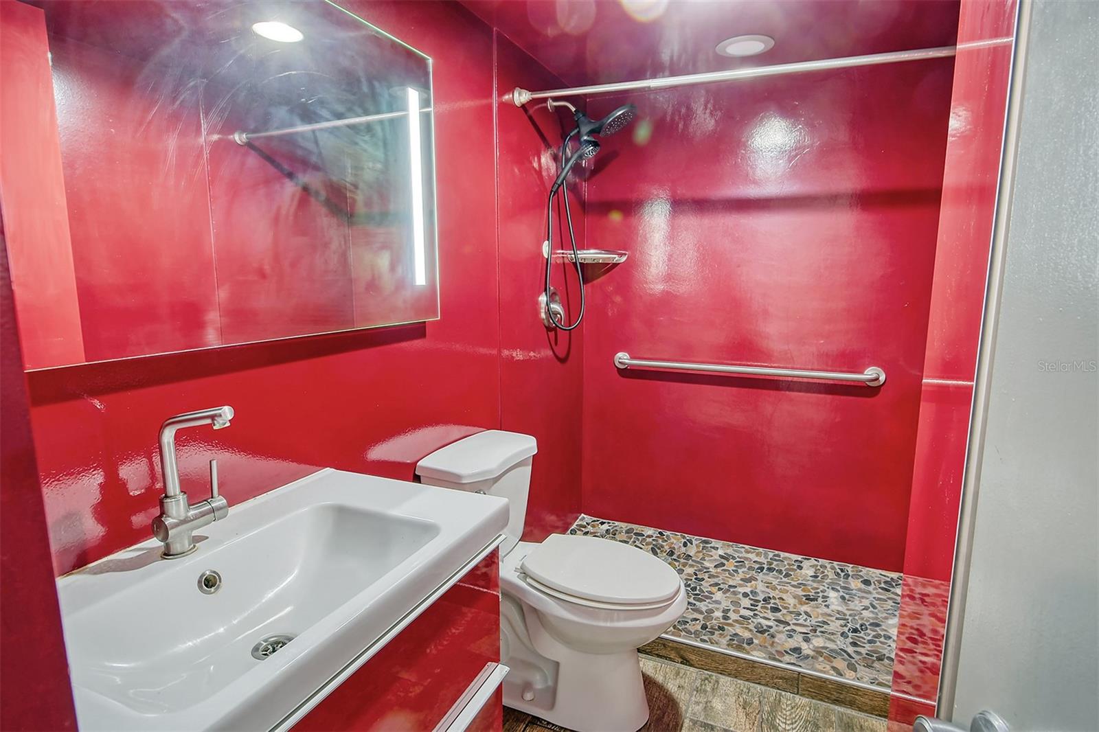 1350 N PORTOFINO DR #310, SARASOTA, FL, 34242