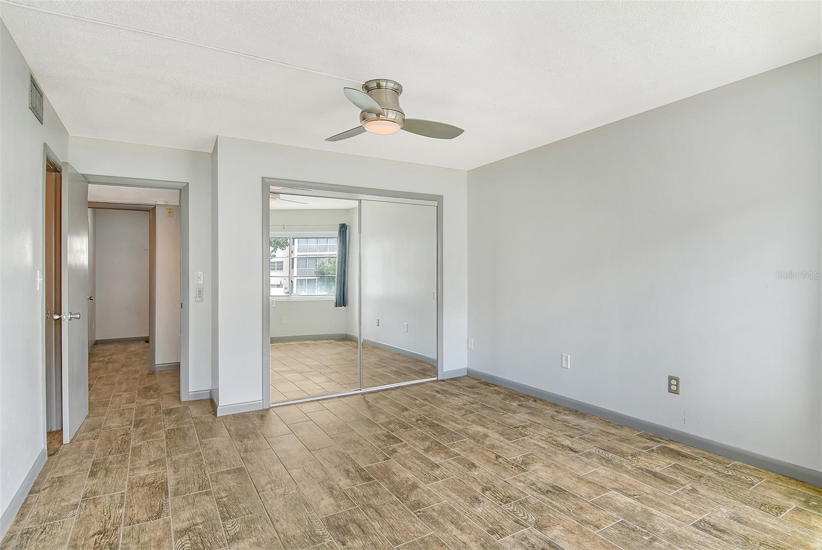 1350 N PORTOFINO DR #310, SARASOTA, FL, 34242