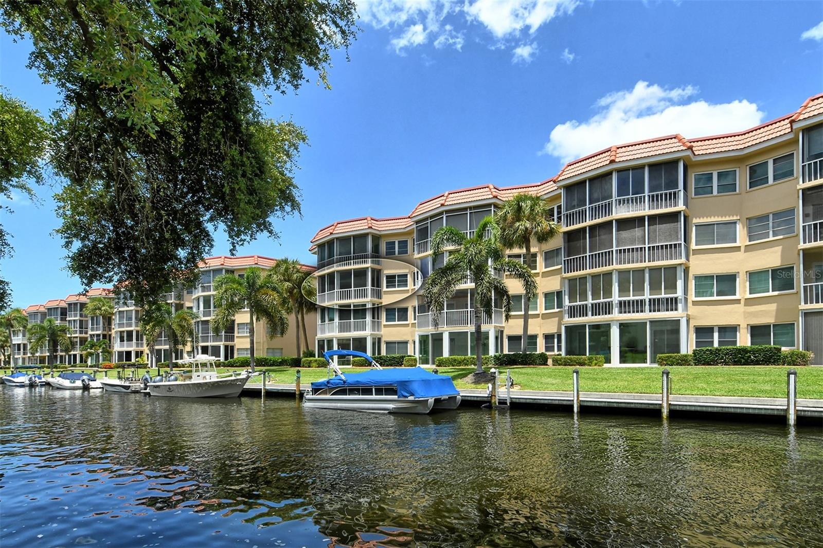 1350 N PORTOFINO DR #310, SARASOTA, FL, 34242