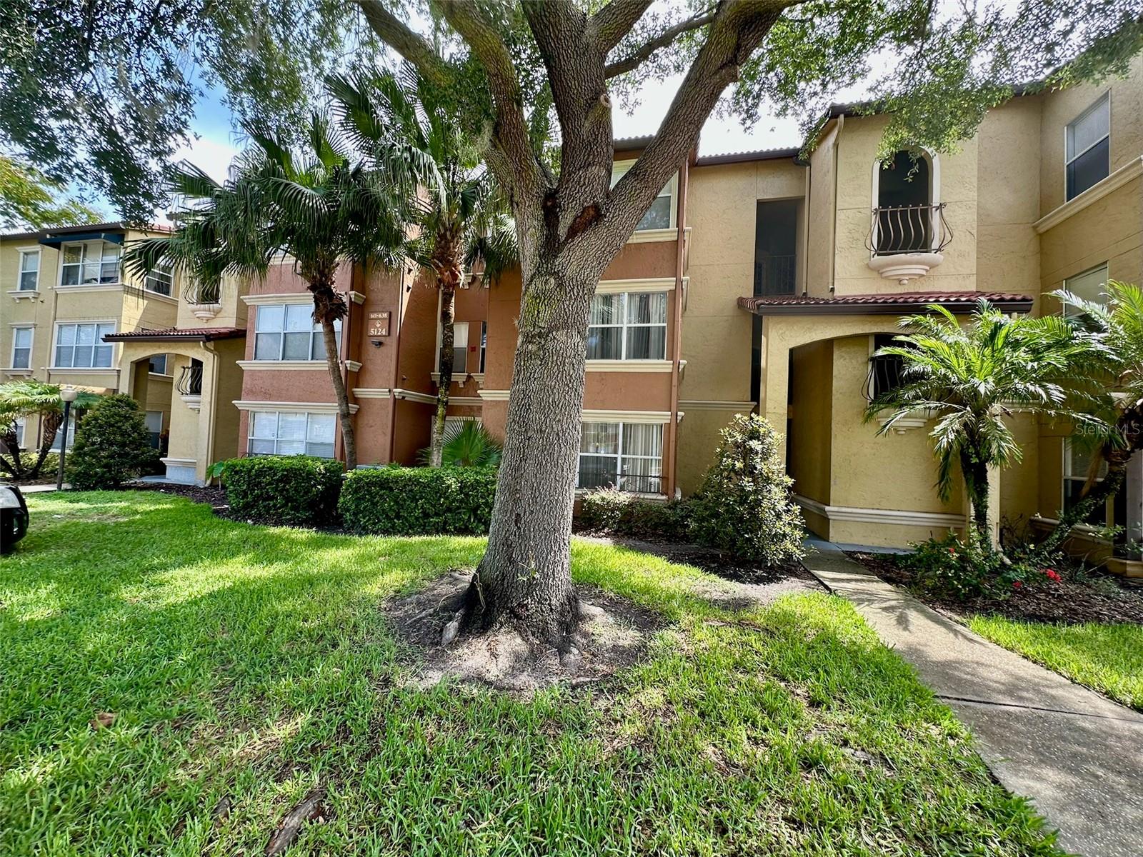 5124 CONROY RD #638, ORLANDO, FL, 32811