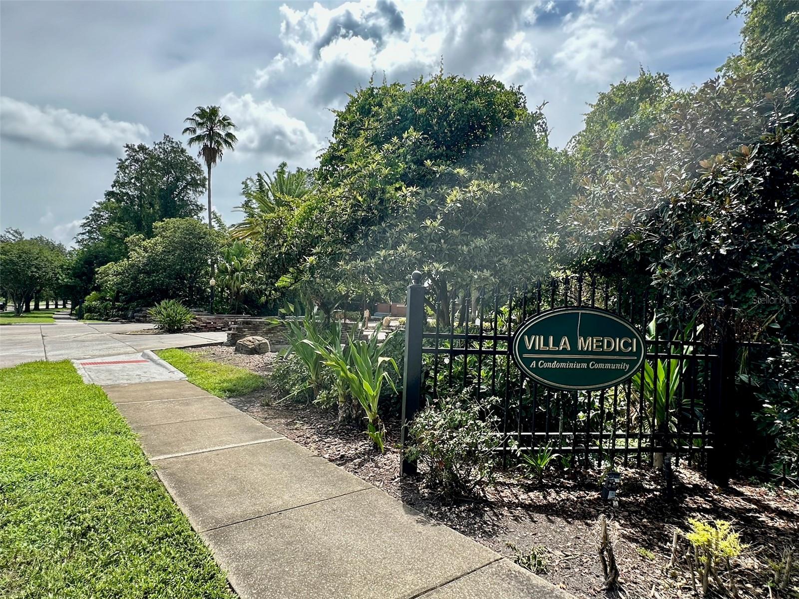 5124 CONROY RD #638, ORLANDO, FL, 32811