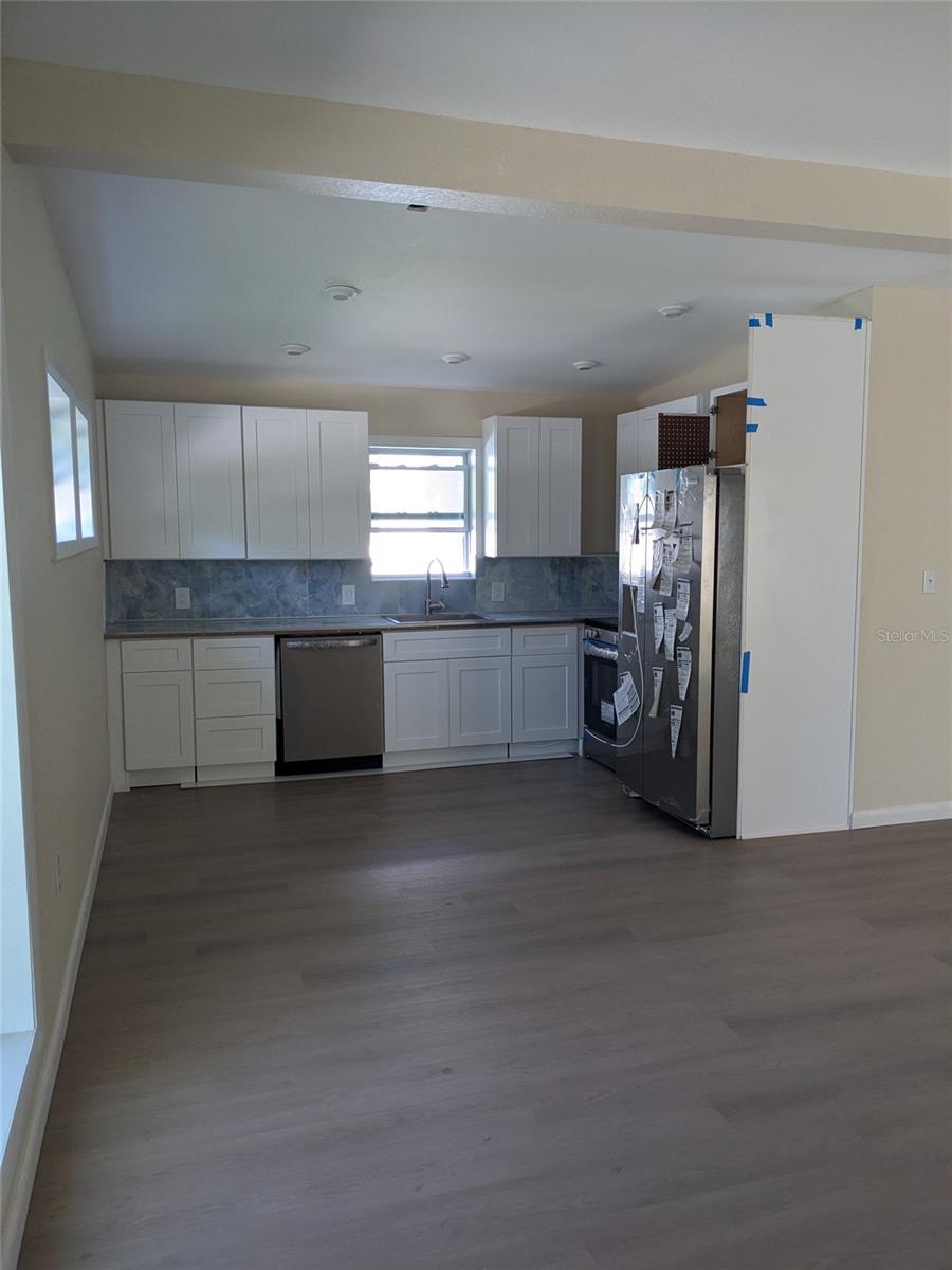 2569 LANGDON AVE S, SAINT PETERSBURG, FL, 33712
