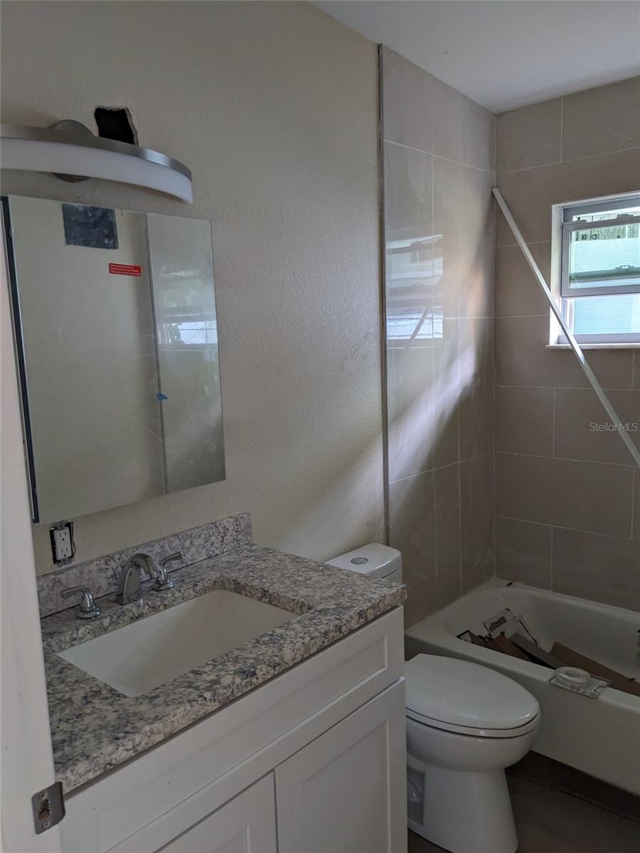 2569 LANGDON AVE S, SAINT PETERSBURG, FL, 33712