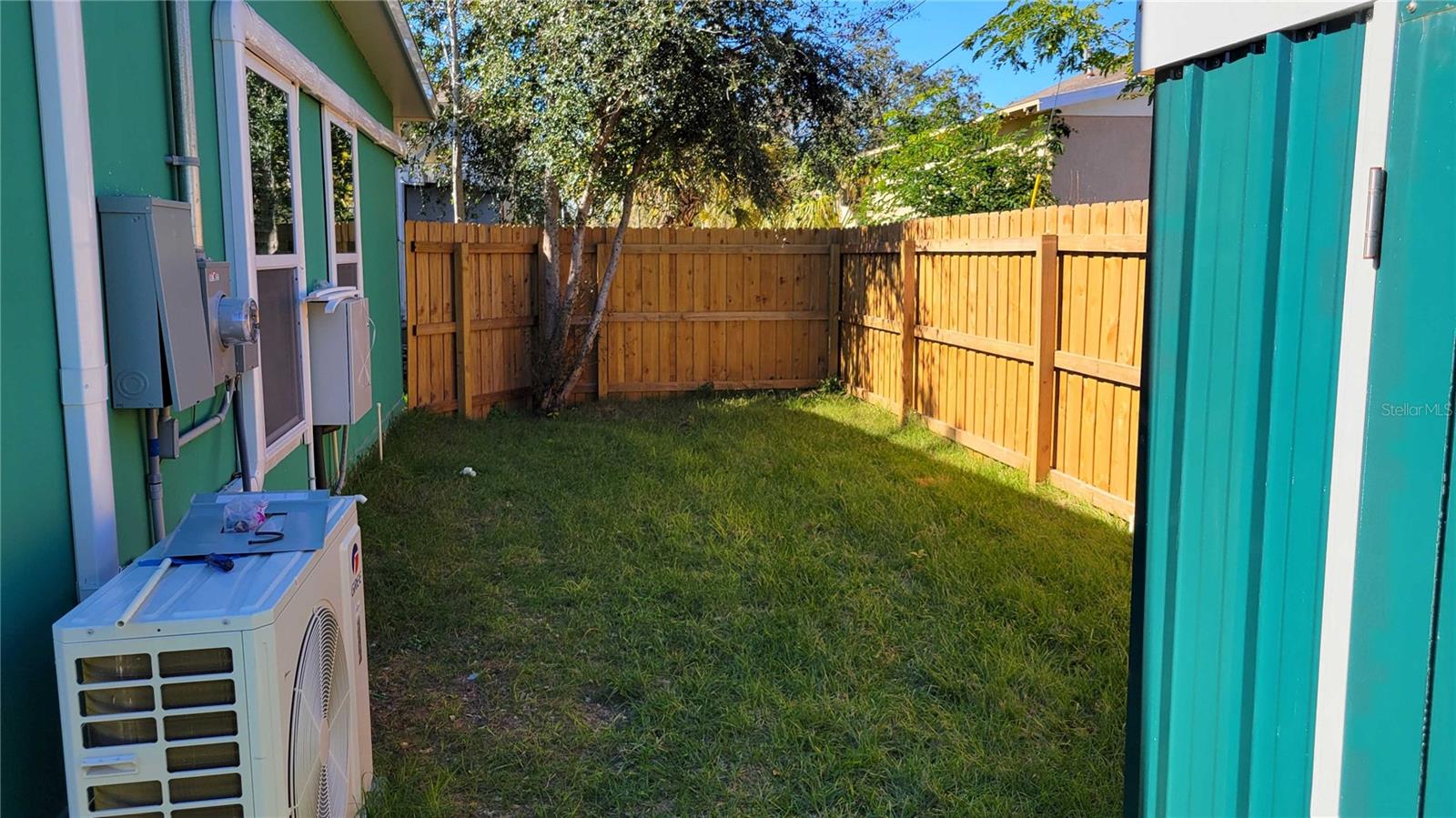 2569 LANGDON AVE S, SAINT PETERSBURG, FL, 33712